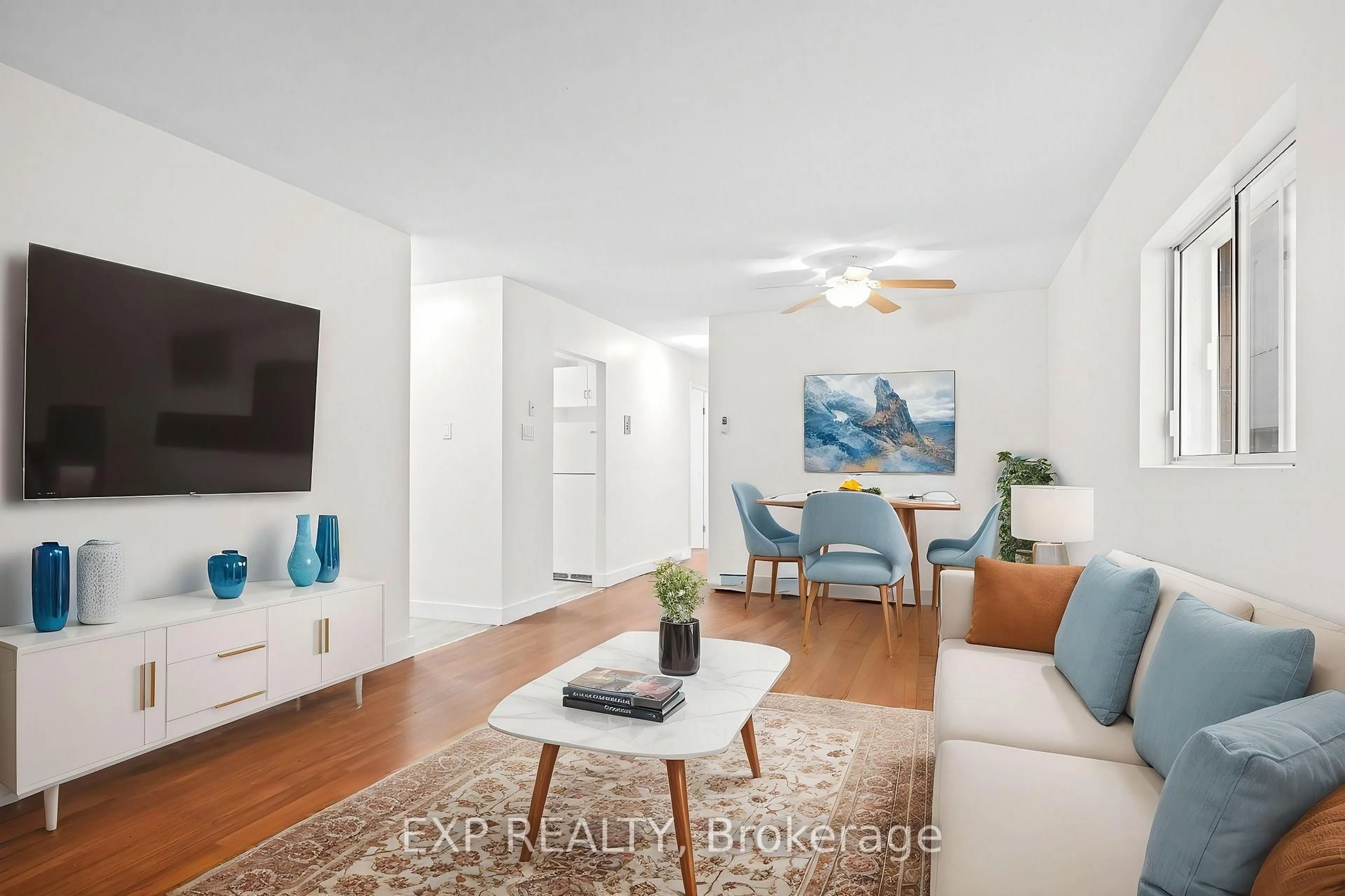 Living room with furniture, unknown for 244 Westhaven Cres, Ottawa Ontario K1Z 7G3