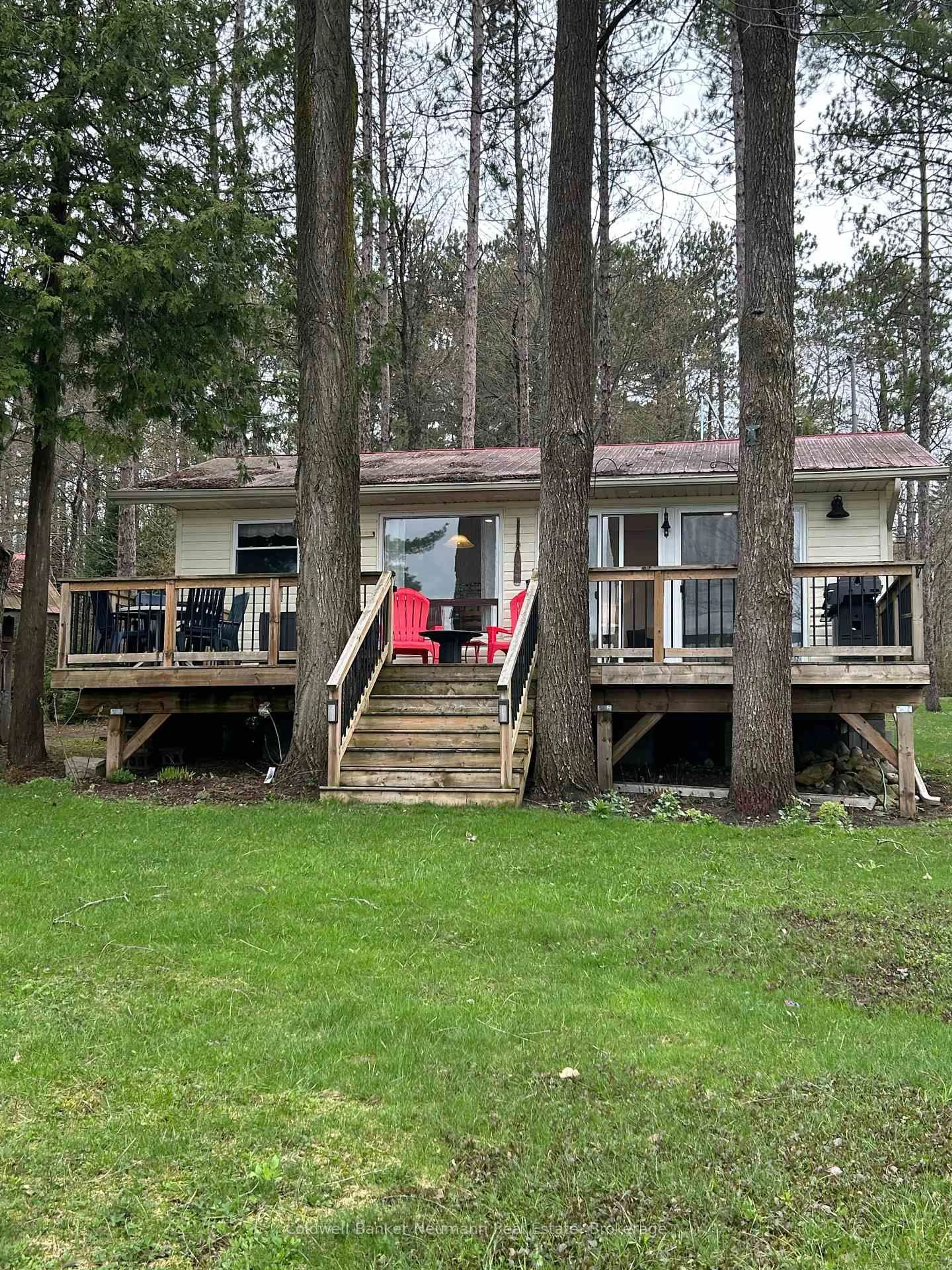 Unknown for 1012 Tenth St, Centre Wellington Ontario N0B 1J0