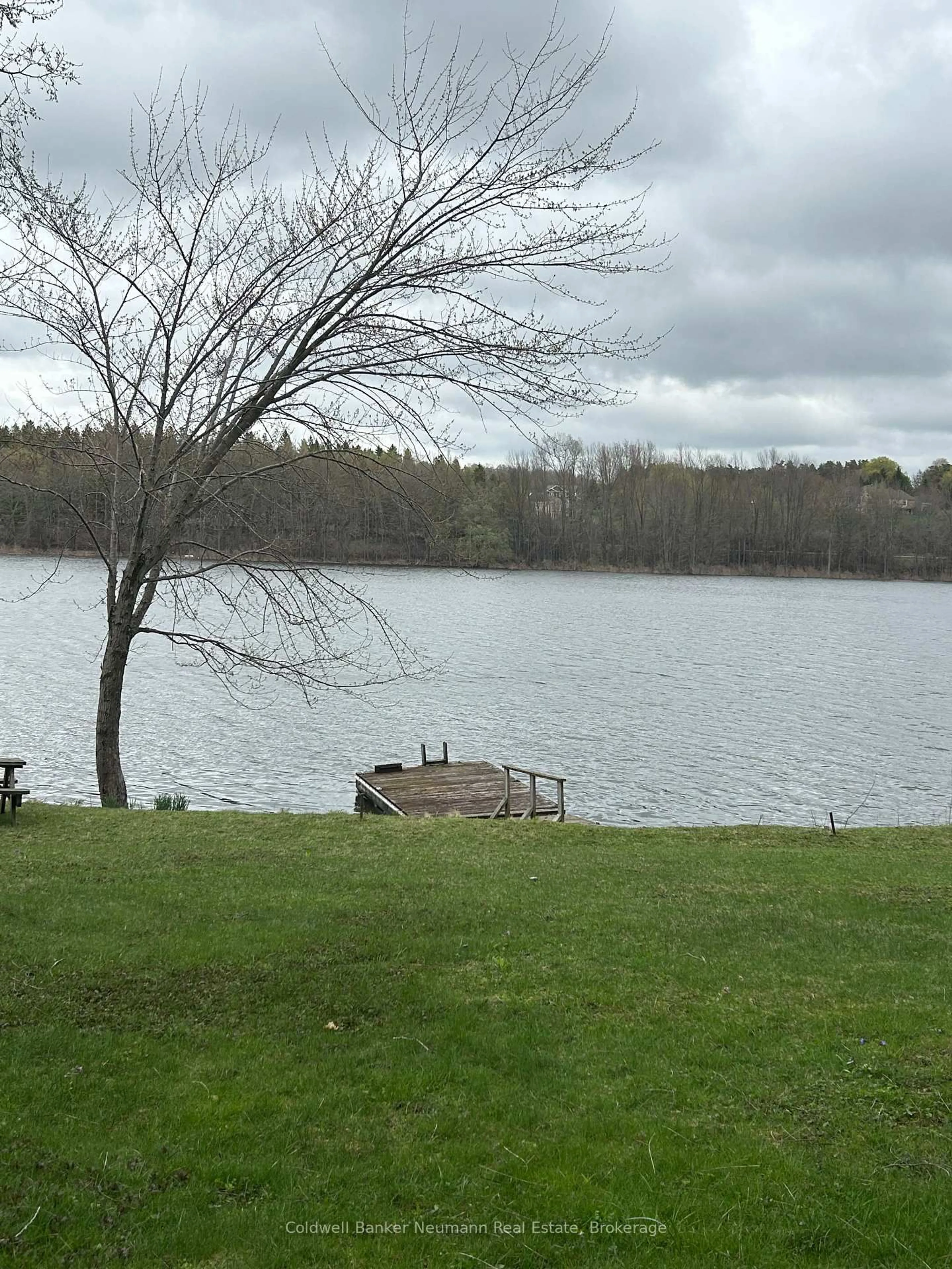 Patio, water/lake/river/ocean view for 1012 Tenth St, Centre Wellington Ontario N0B 1J0