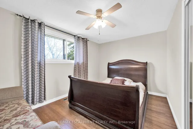 Additional property image - 2 PAR Pl