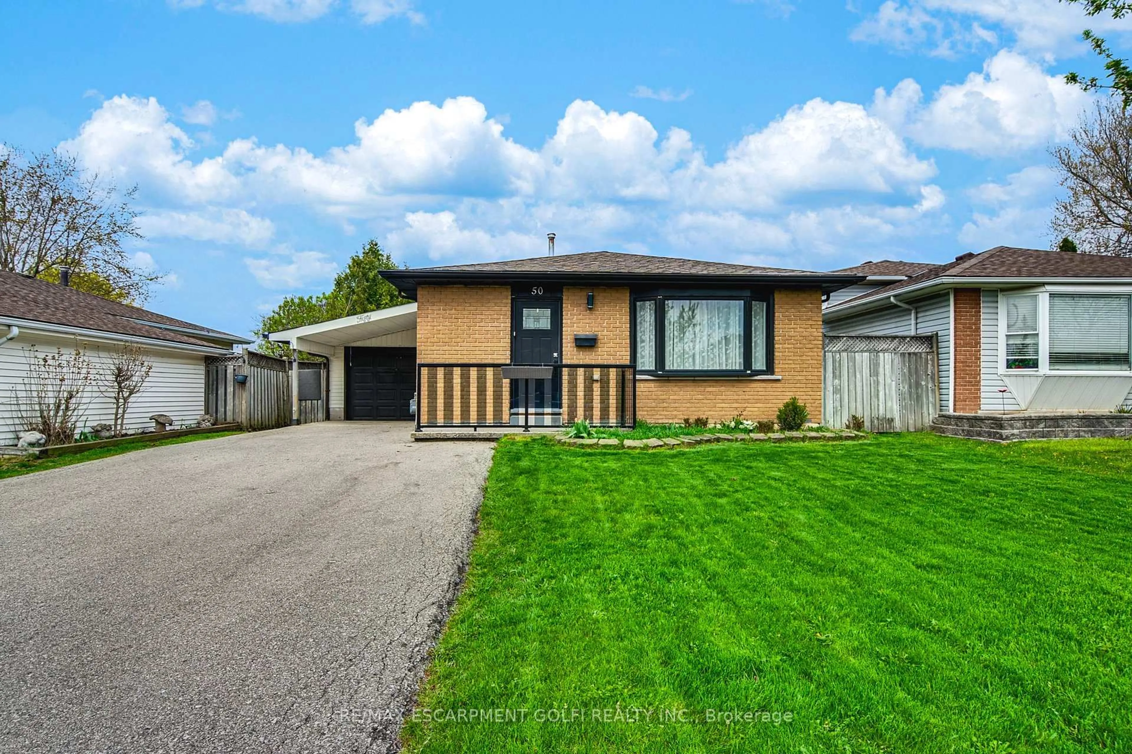 Home with brick exterior material, street for 50 LAMBERT St, Hamilton Ontario L8V 4N7