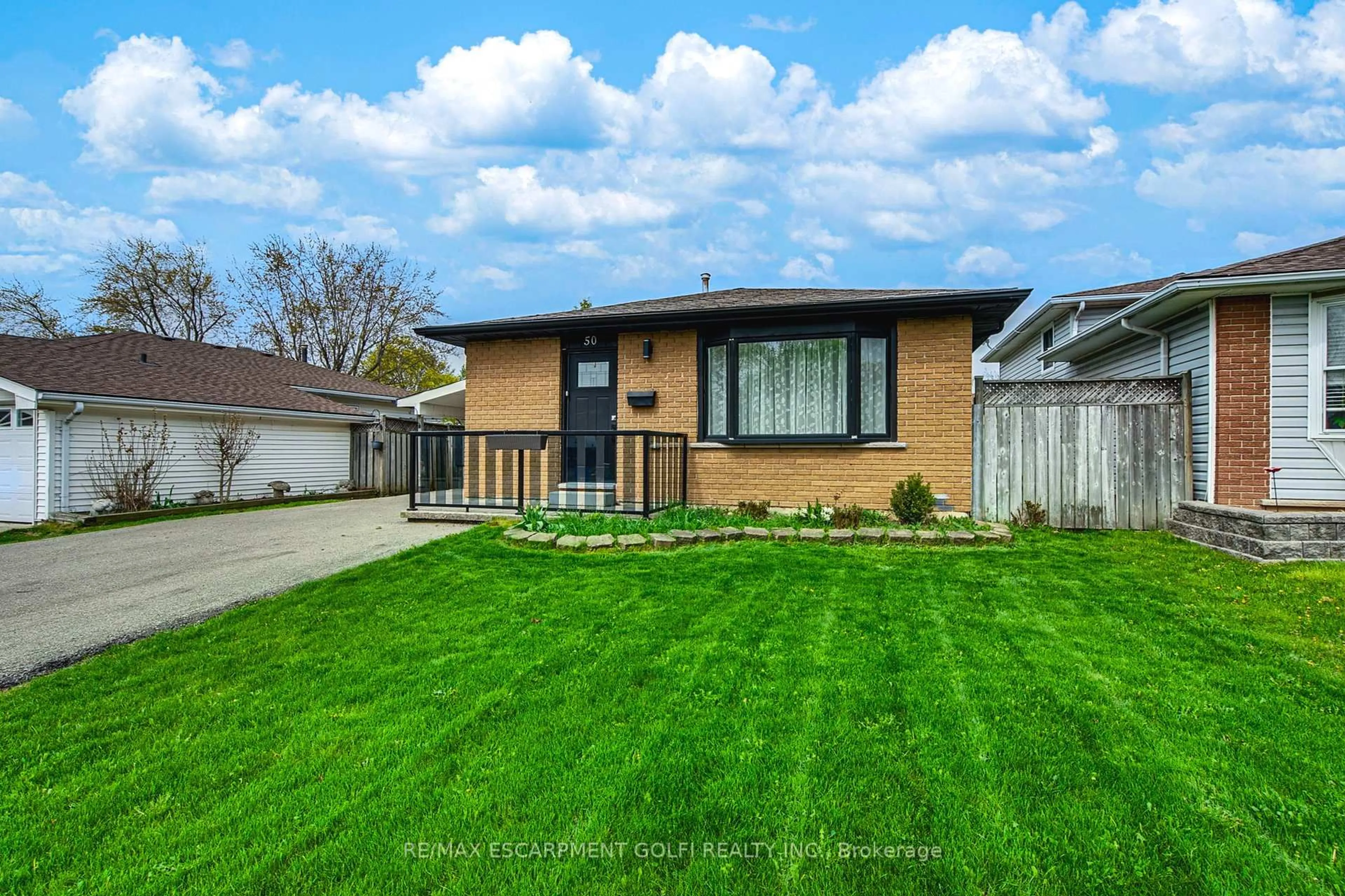 Unknown for 50 LAMBERT St, Hamilton Ontario L8V 4N7