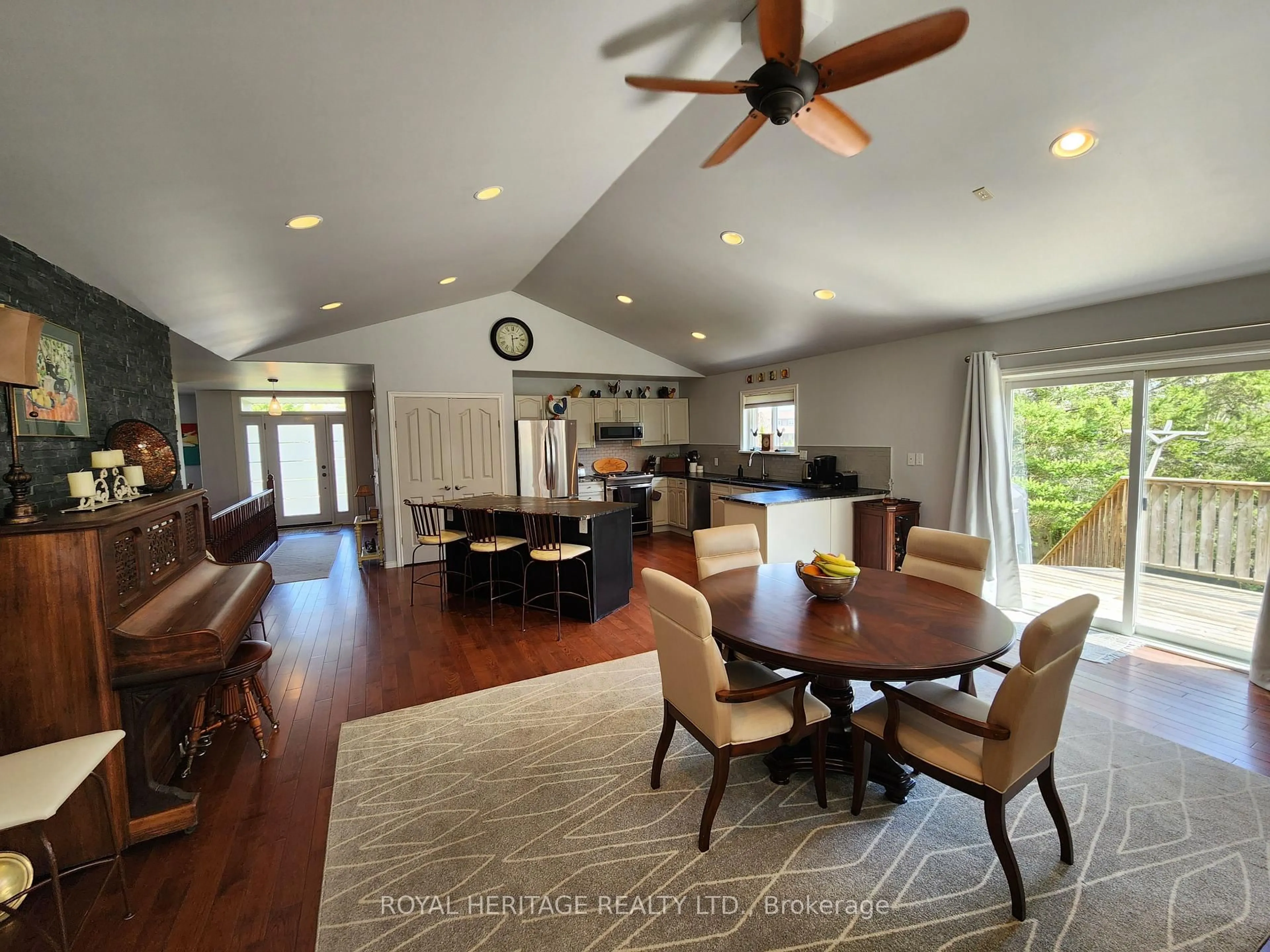 Open concept kitchen, wood/laminate floor for 8188 Woodland Ave, Port Hope Ontario L0A 1B0