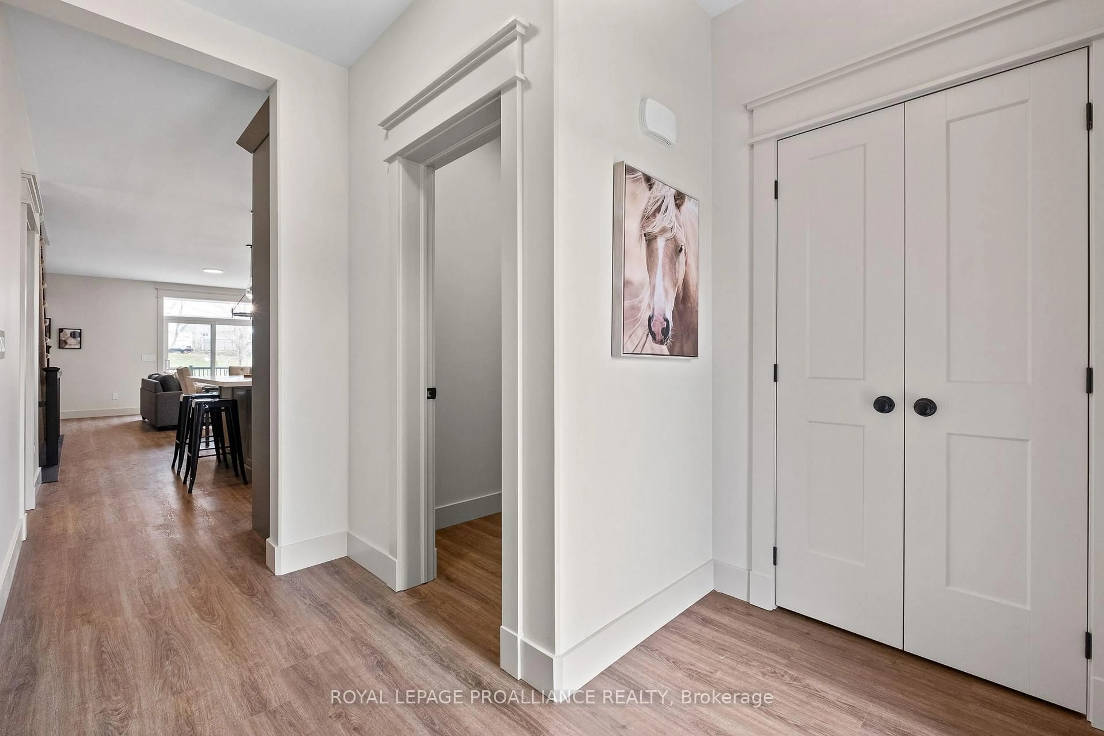 Indoor entryway for 56 Willowbrook St, Cramahe Ontario K0K 1S0