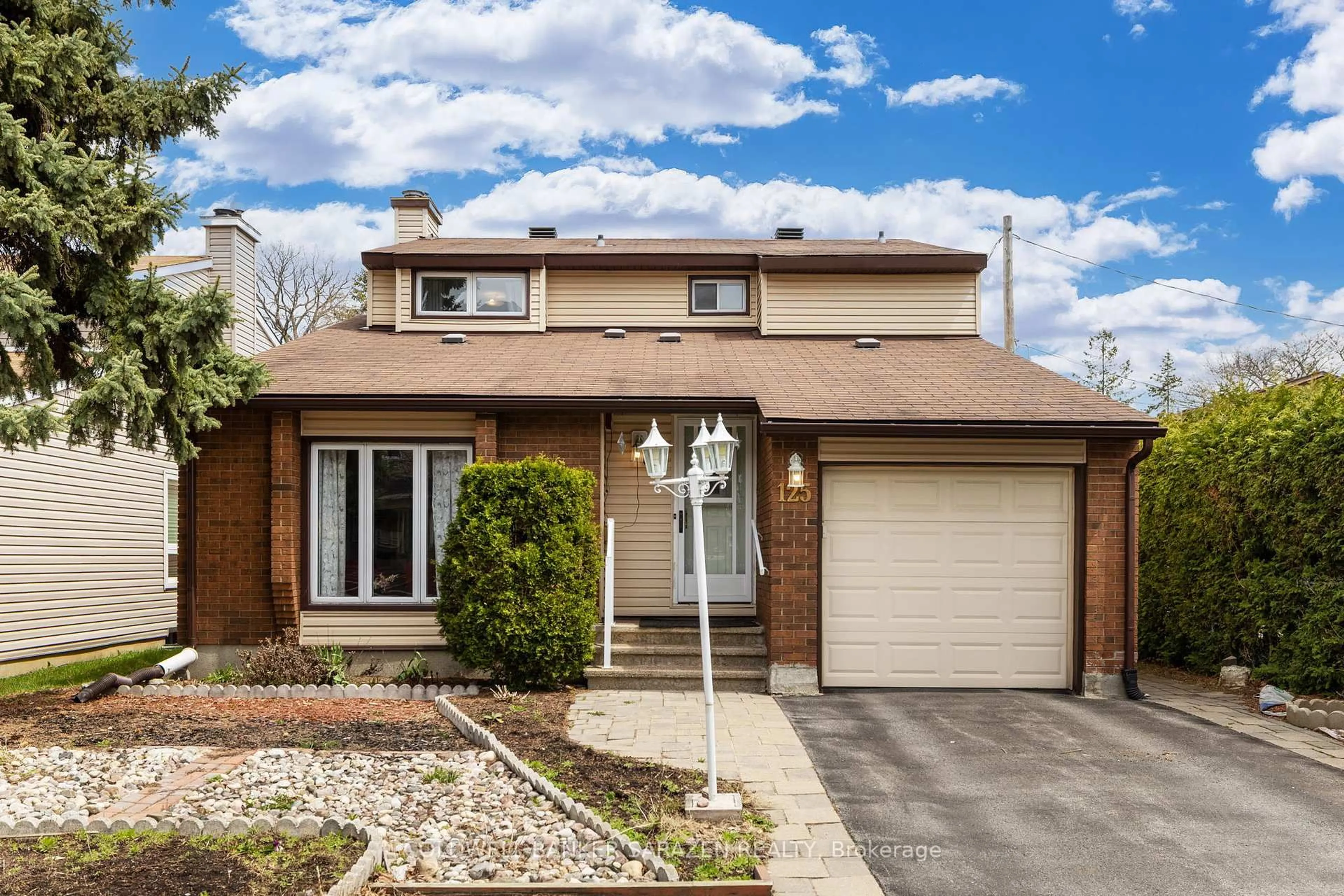 Home with brick exterior material, street for 125 Lanark Ave, Ottawa Ontario K1Z 8P6