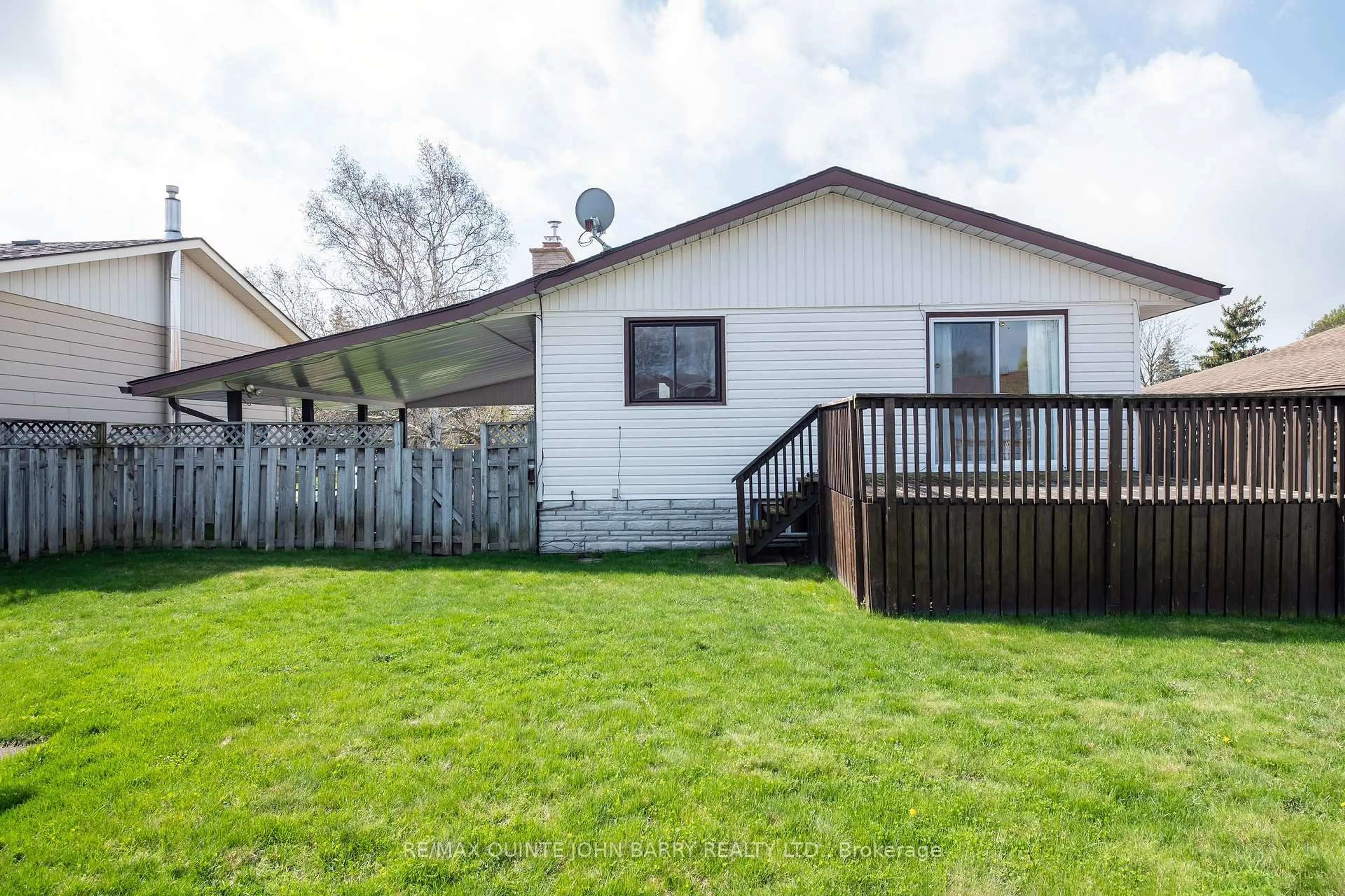 Unknown for 34 Somerset St, Quinte West Ontario K8V 5T6