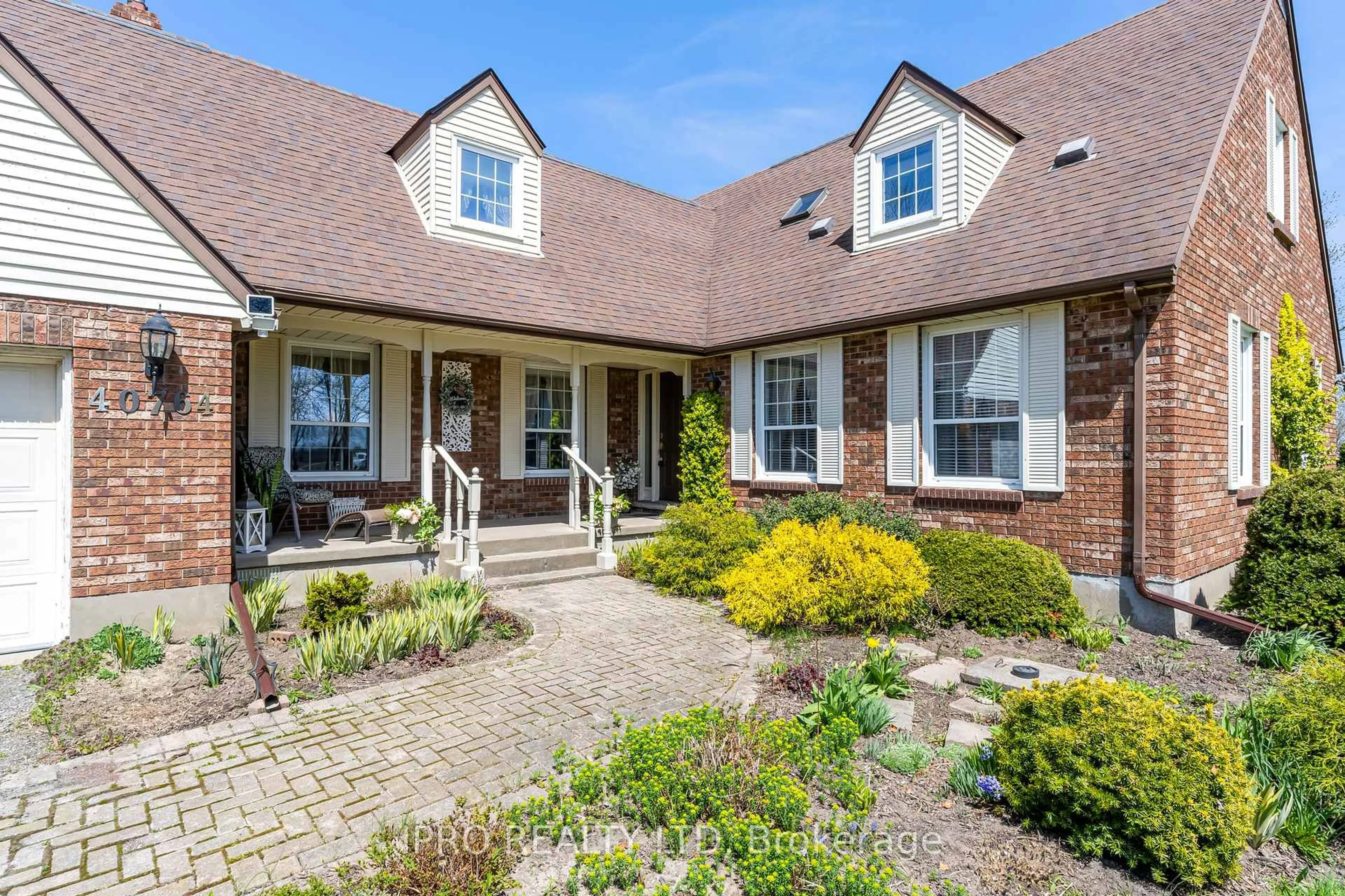Home with brick exterior material, street for 40764 Forks Rd, Wainfleet Ontario L0S 1V0