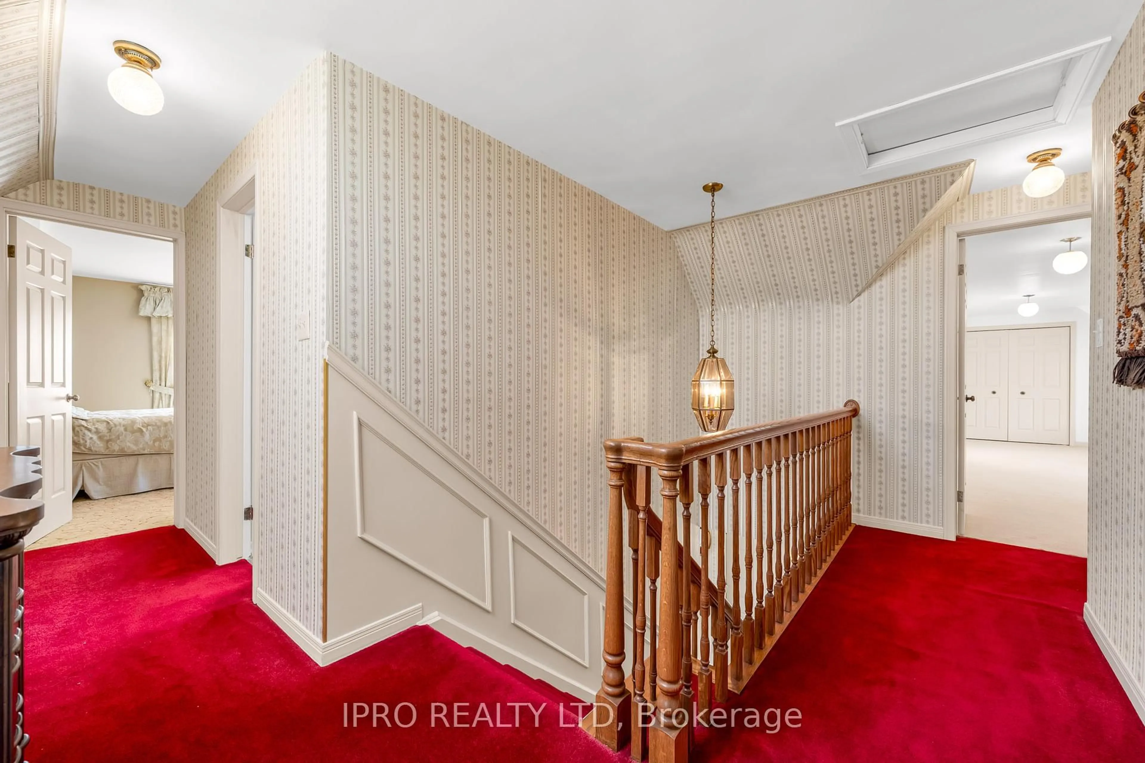 Indoor entryway for 40764 Forks Rd, Wainfleet Ontario L0S 1V0