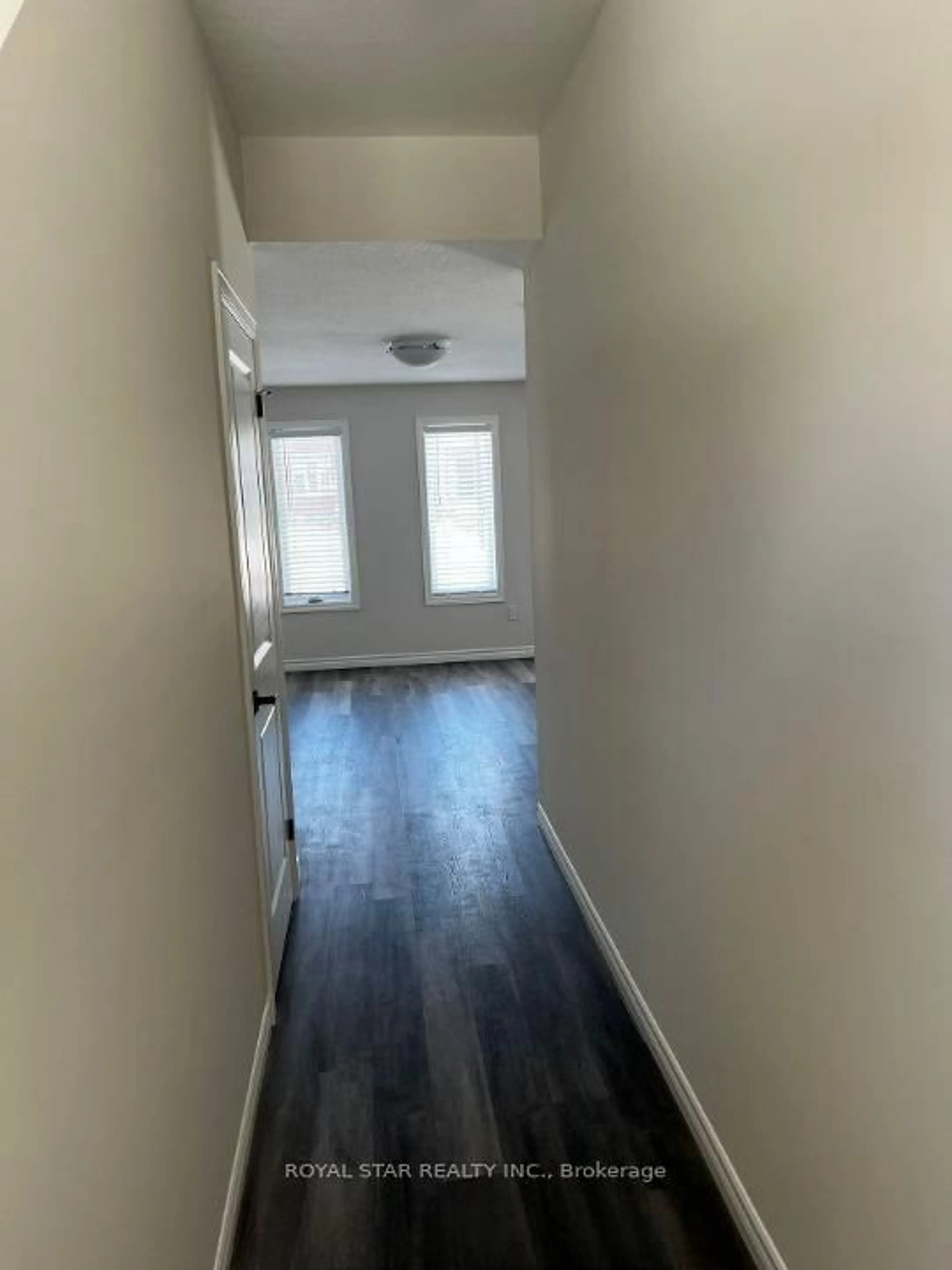 A pic of a room for 2529 Meadowlands Way #32, London North Ontario N6G 5L8