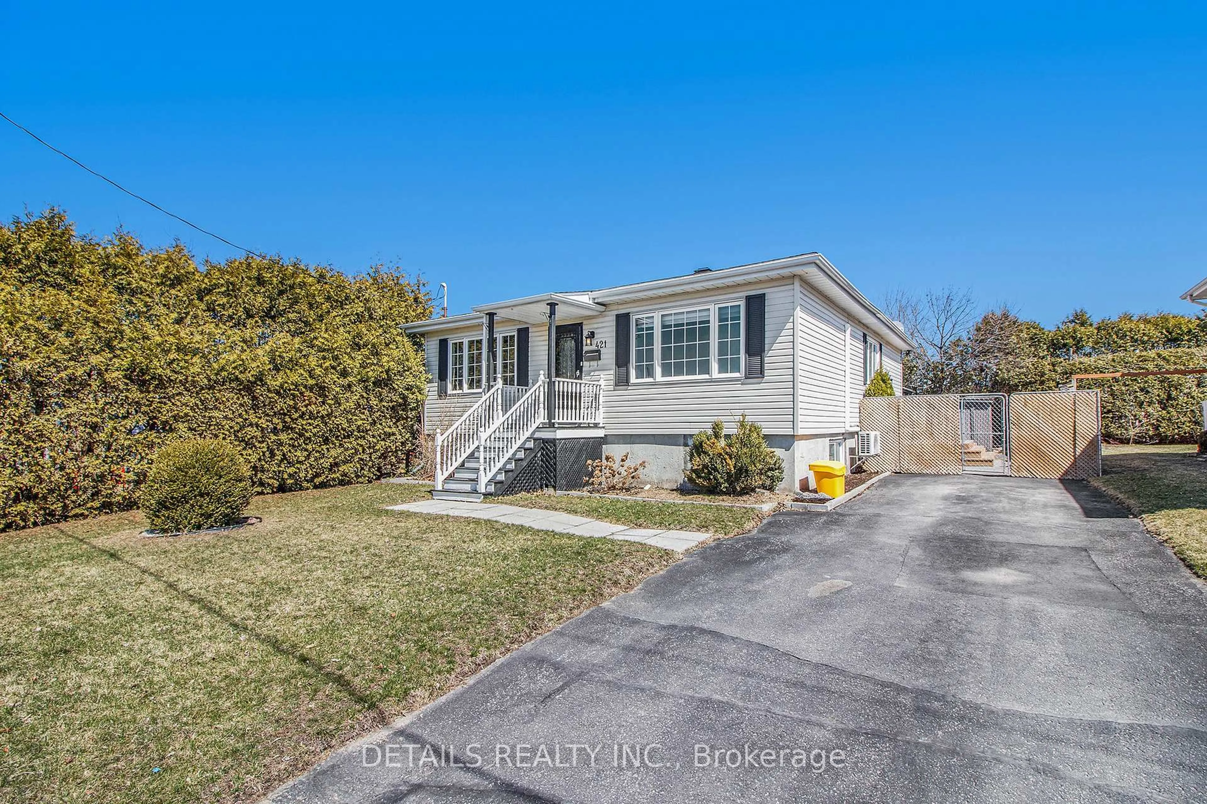 Home with vinyl exterior material, street for 421 Lafleche Rd, Hawkesbury Ontario K6A 1M8