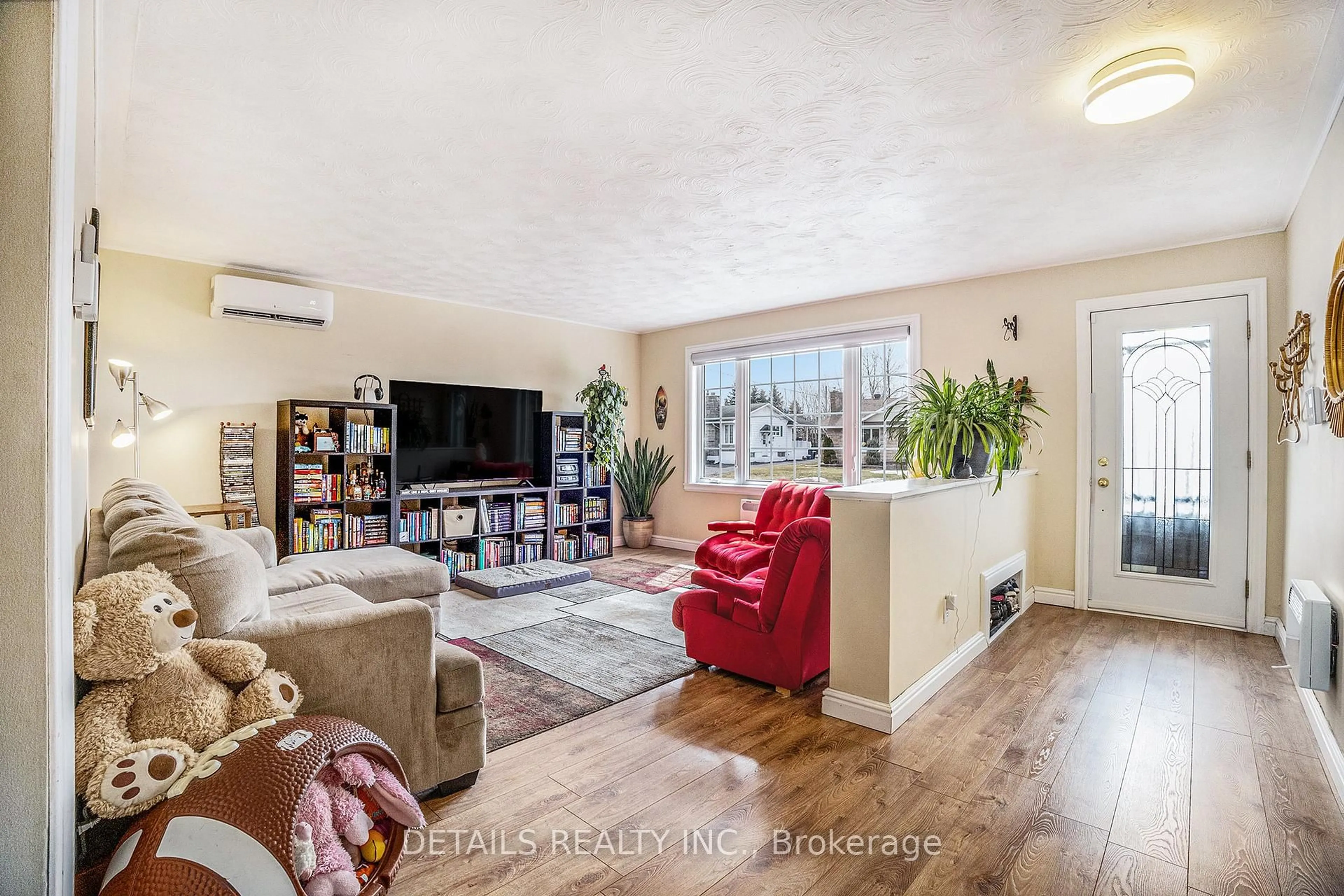 Living room with furniture, unknown for 421 Lafleche Rd, Hawkesbury Ontario K6A 1M8
