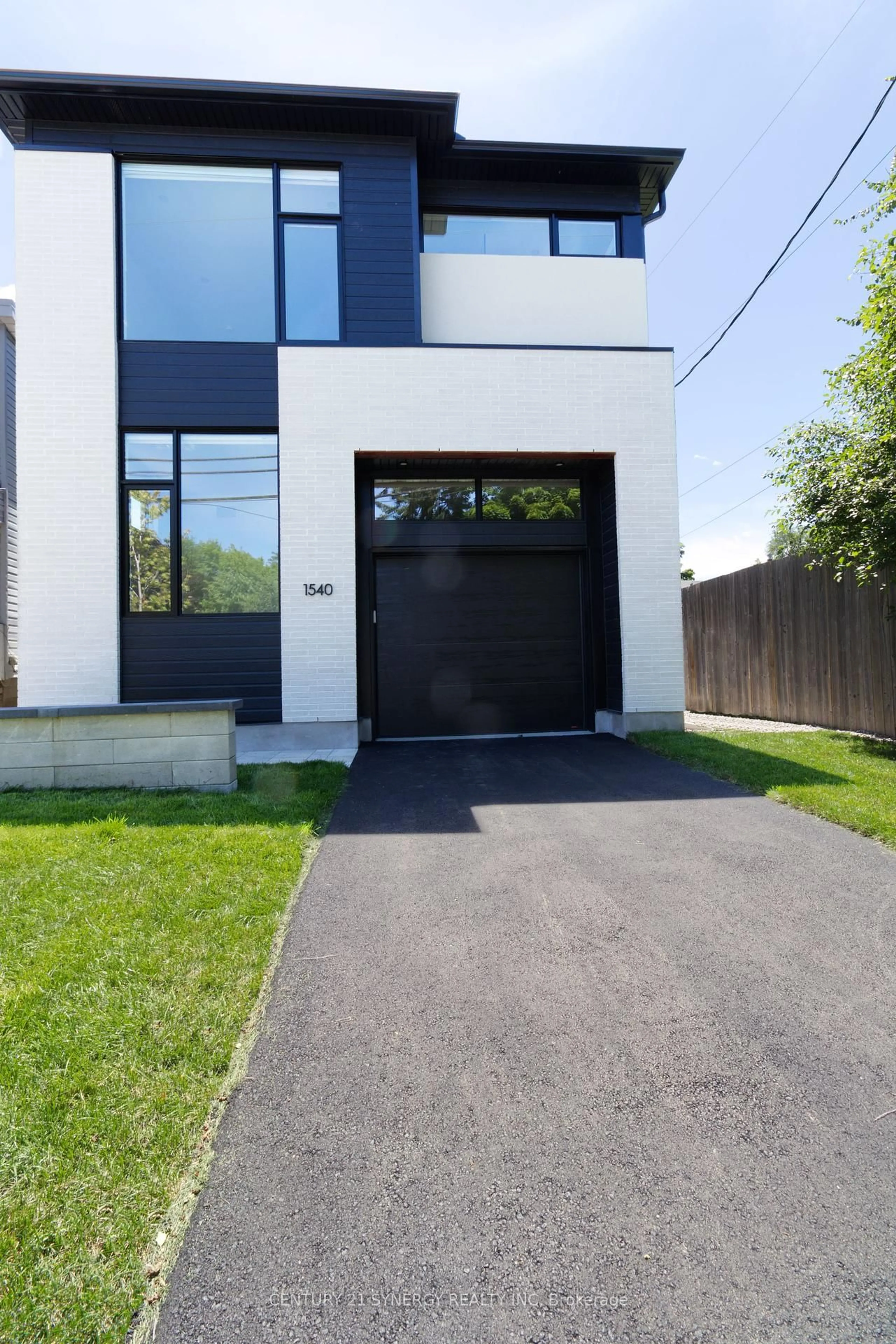 Unknown for 1540 Kilborn Ave, Ottawa Ontario K1H 6M3