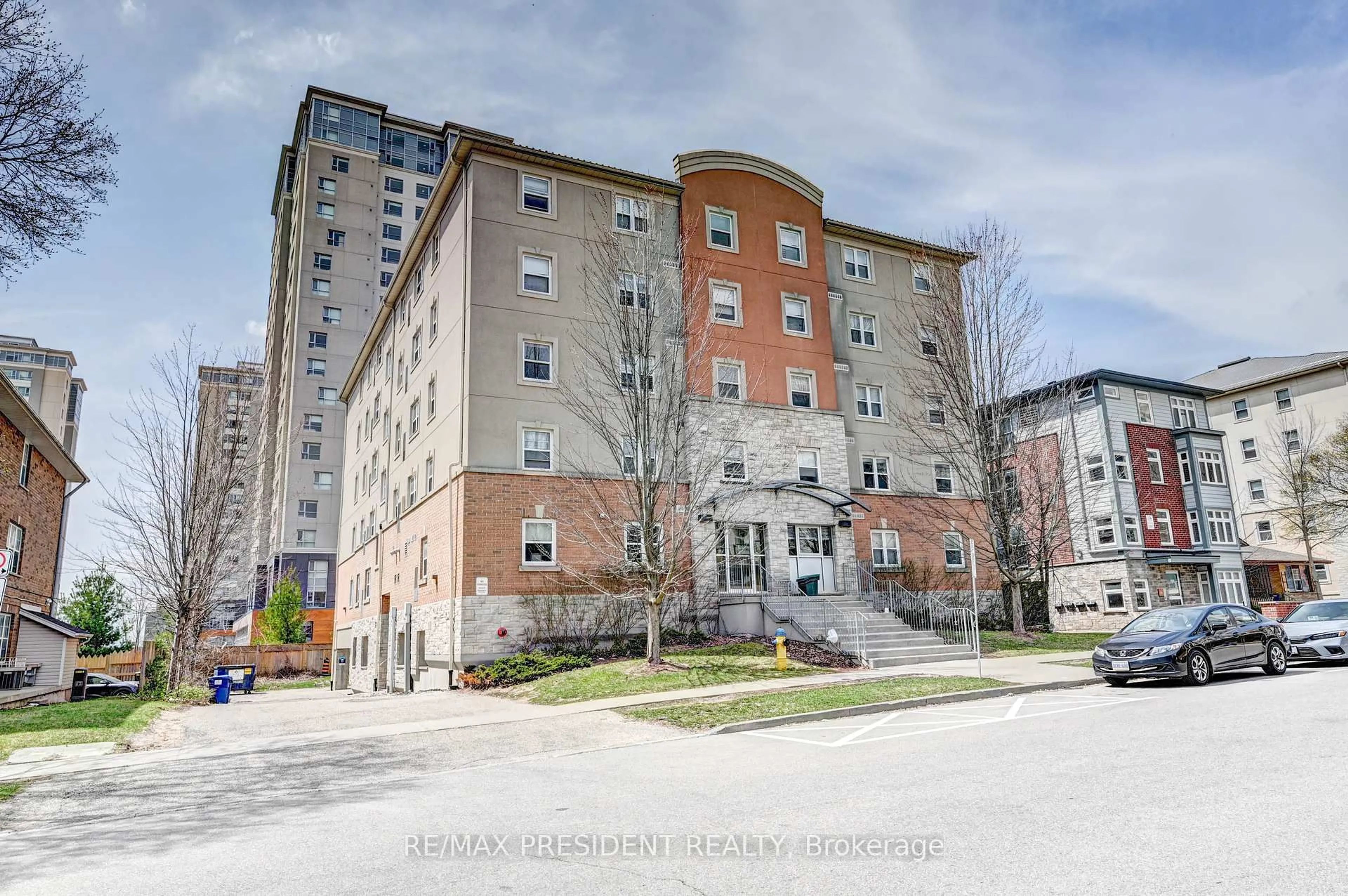 Unknown for 261 Lester St #504, Waterloo Ontario N2L 3W6