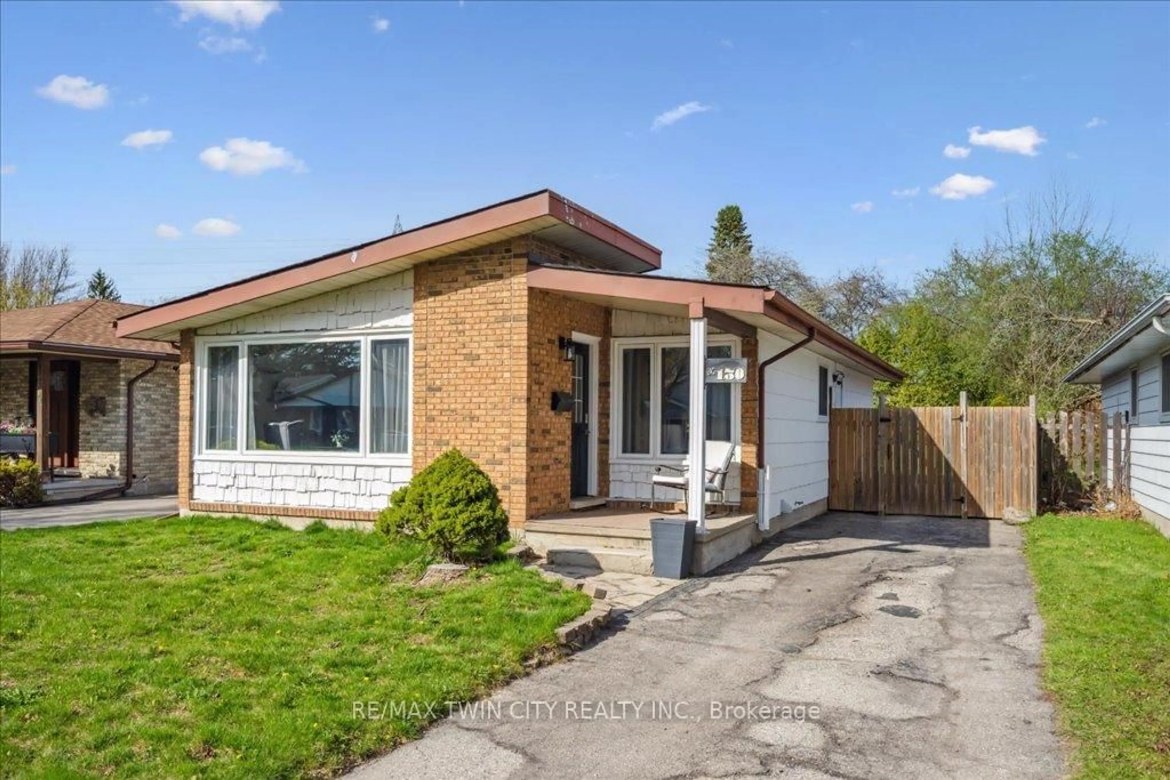 Home with brick exterior material, street for 130 Selkirk Dr, Kitchener Ontario N2E 1M4
