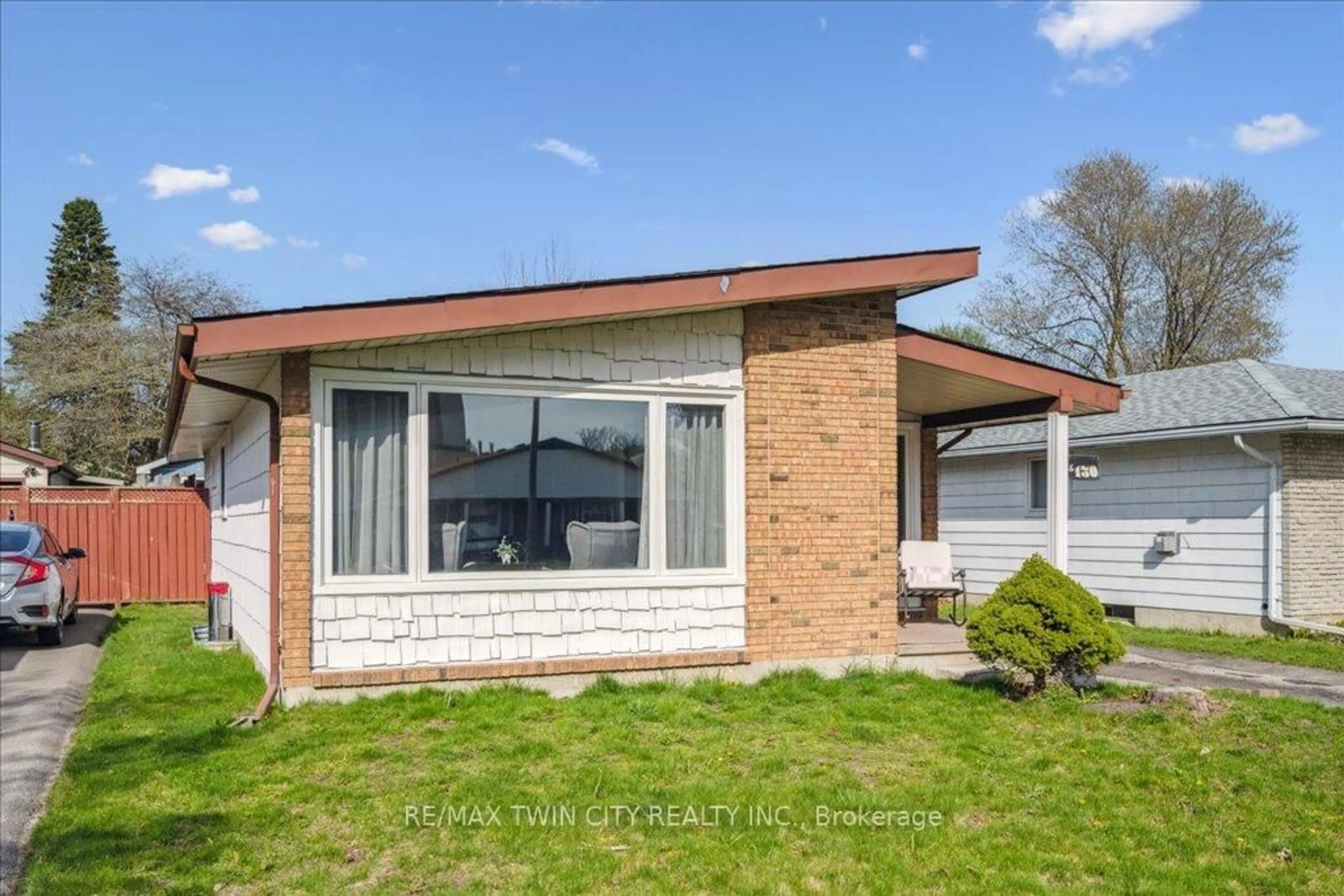 Home with vinyl exterior material, street for 130 Selkirk Dr, Kitchener Ontario N2E 1M4