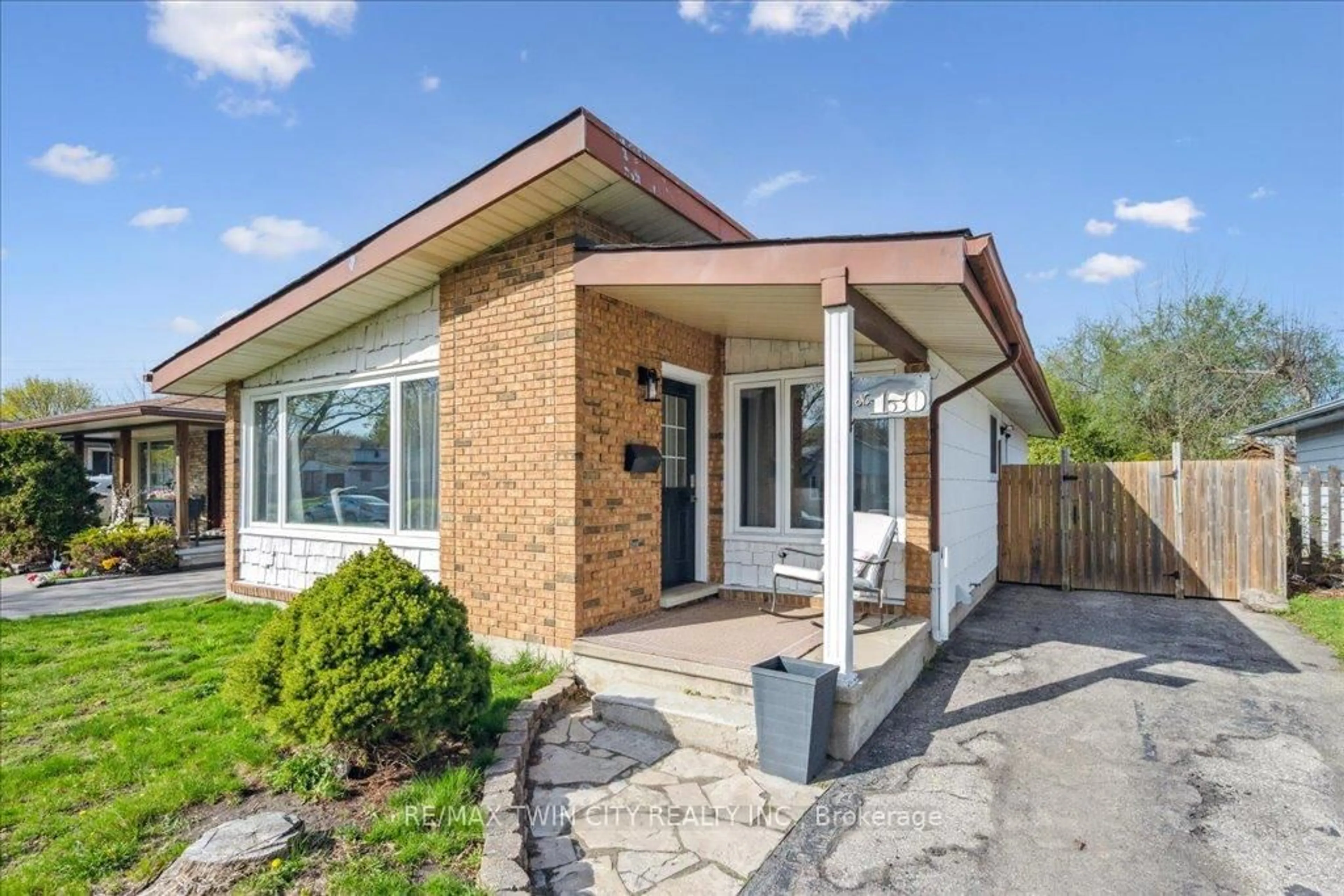 Home with brick exterior material, street for 130 Selkirk Dr, Kitchener Ontario N2E 1M4