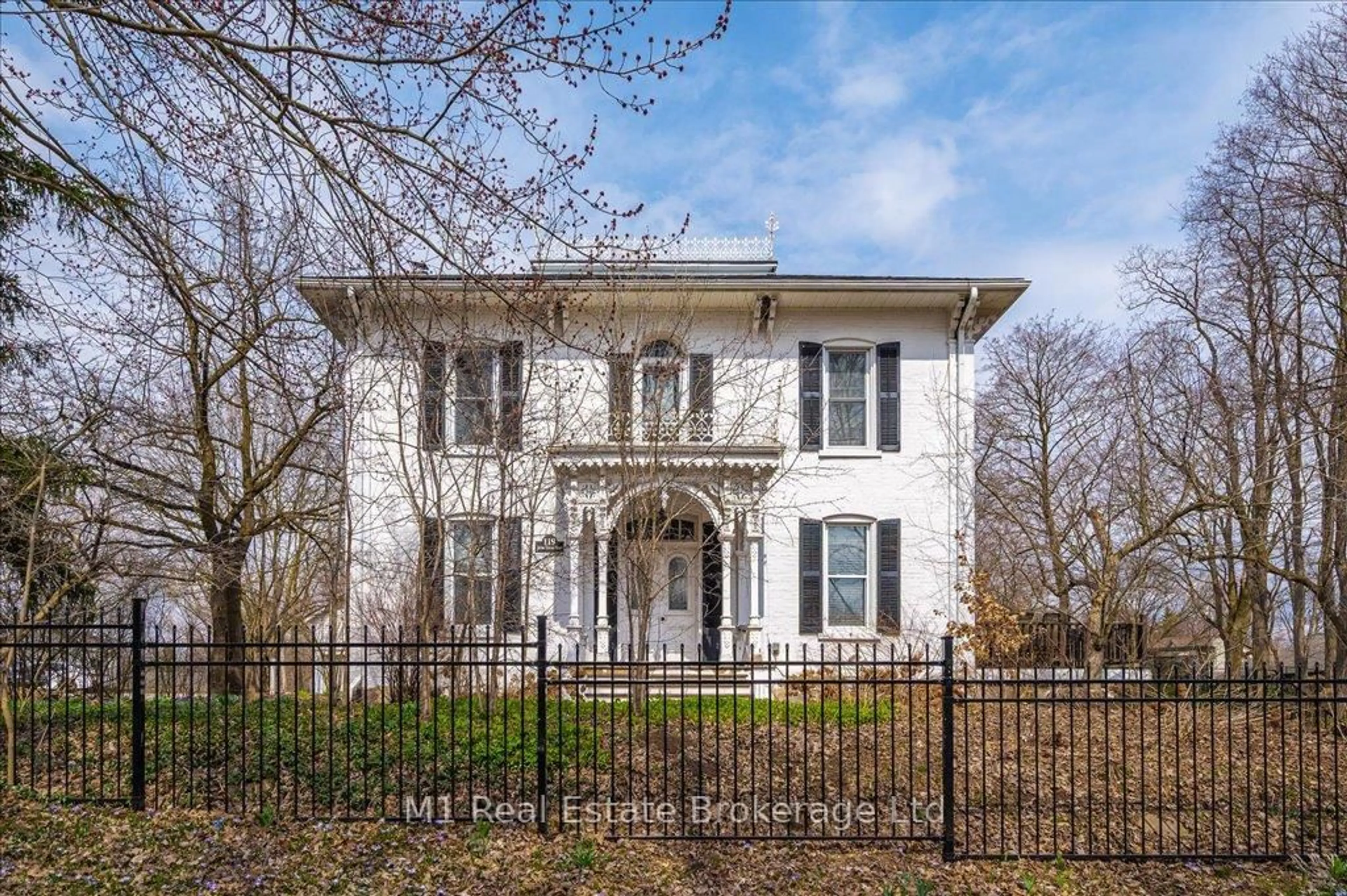 Home with brick exterior material, building for 119 John St, North Huron Ontario N0G 2W0