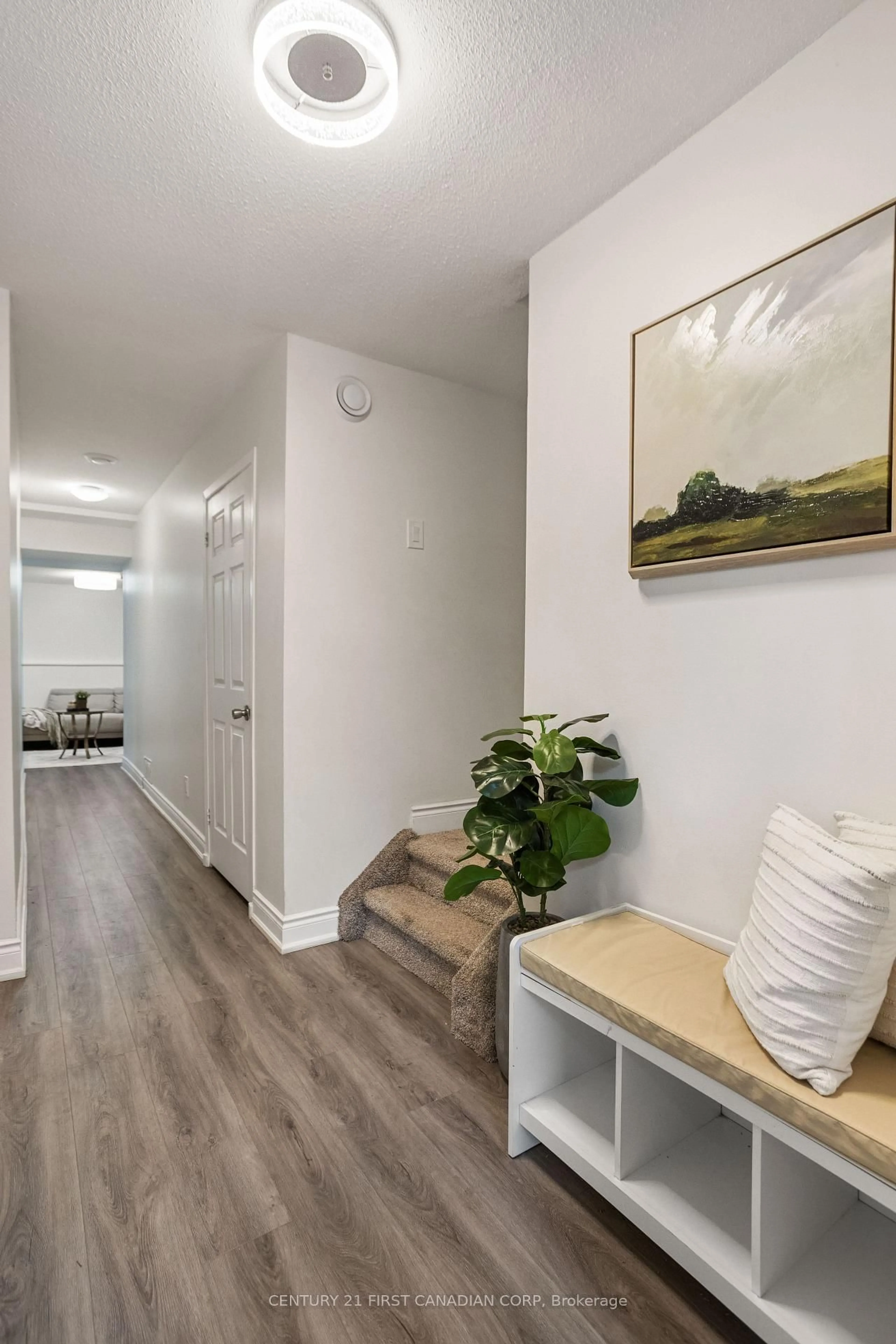 Indoor entryway for 1855 Aldersbrook Rd #24, London North Ontario N6G 4R4