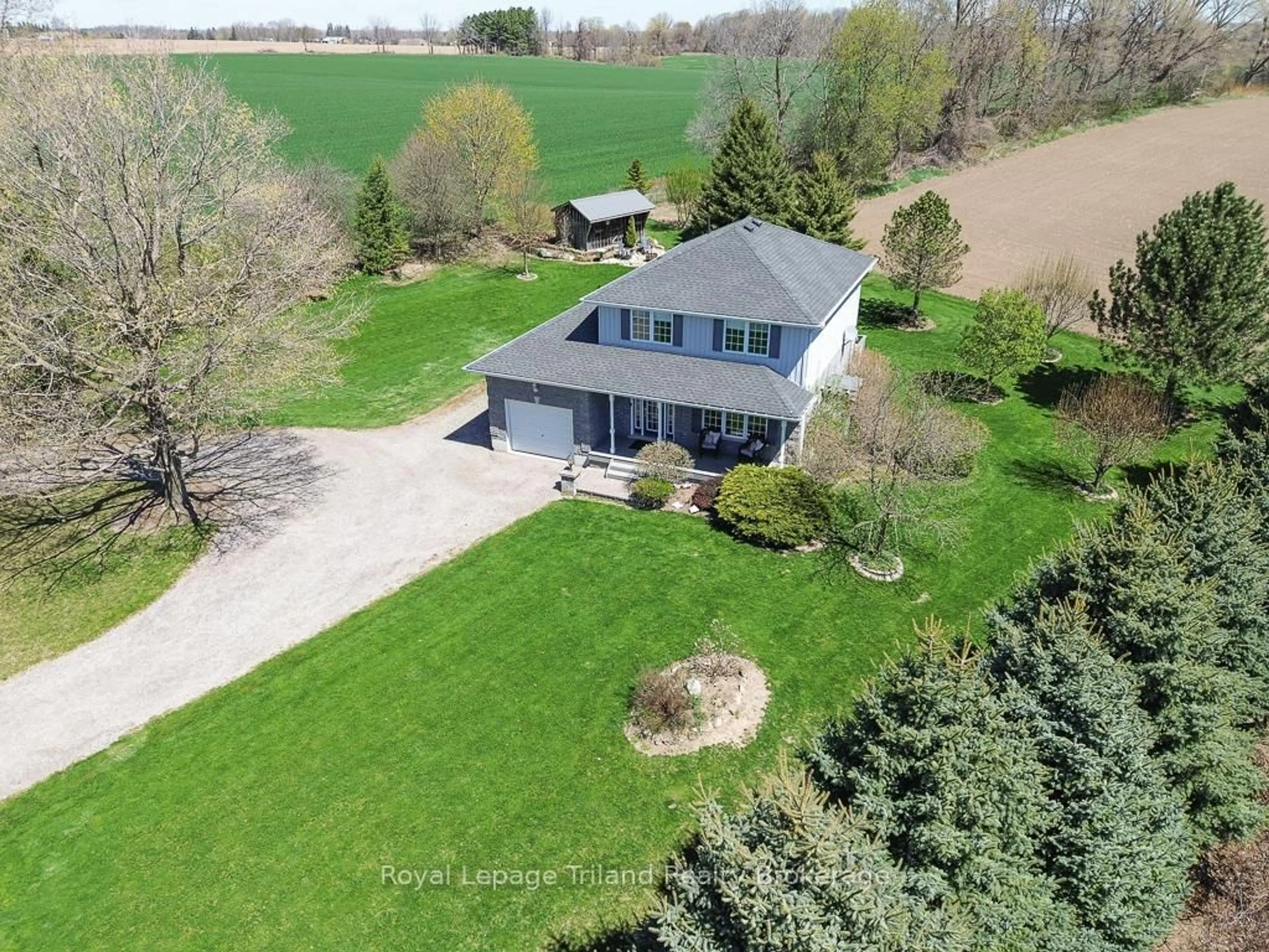 A pic from outside/outdoor area/front of a property/back of a property/a pic from drone, water/lake/river/ocean view for 596124 Strathallan Rd, Woodstock Ontario N4S 7W1