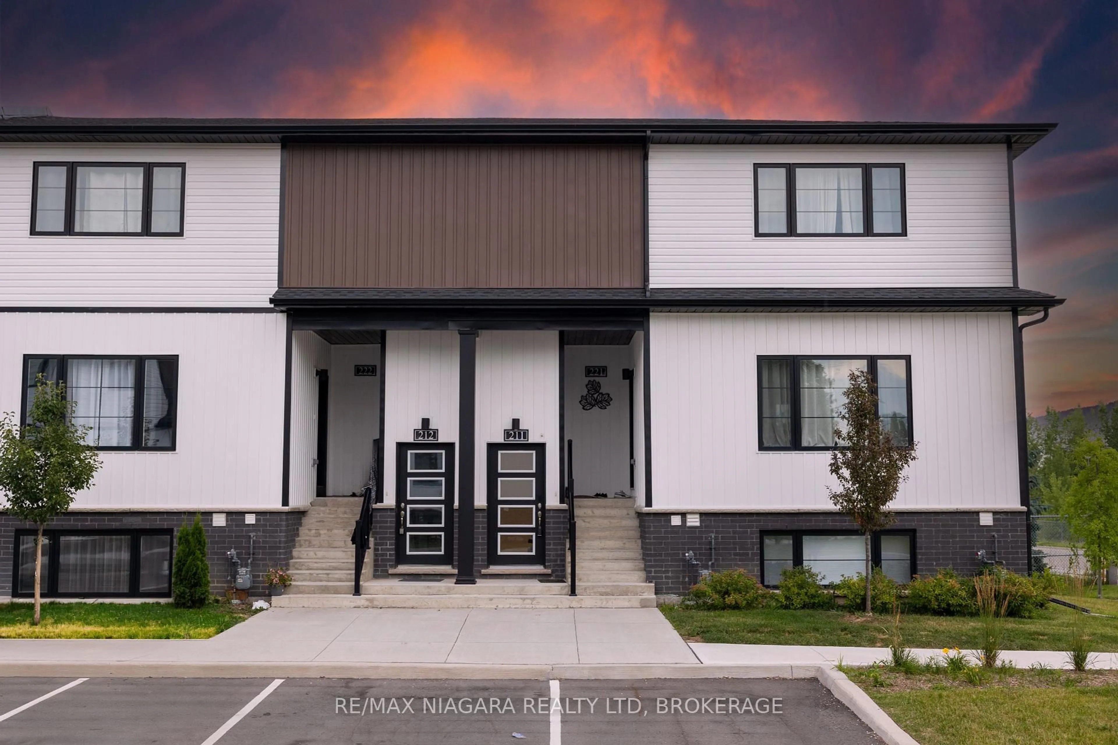 Unknown for 4263 Fourth Ave #211, Niagara Falls Ontario L2E 0C2