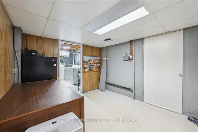 Additional property image - 116 Midland Dr