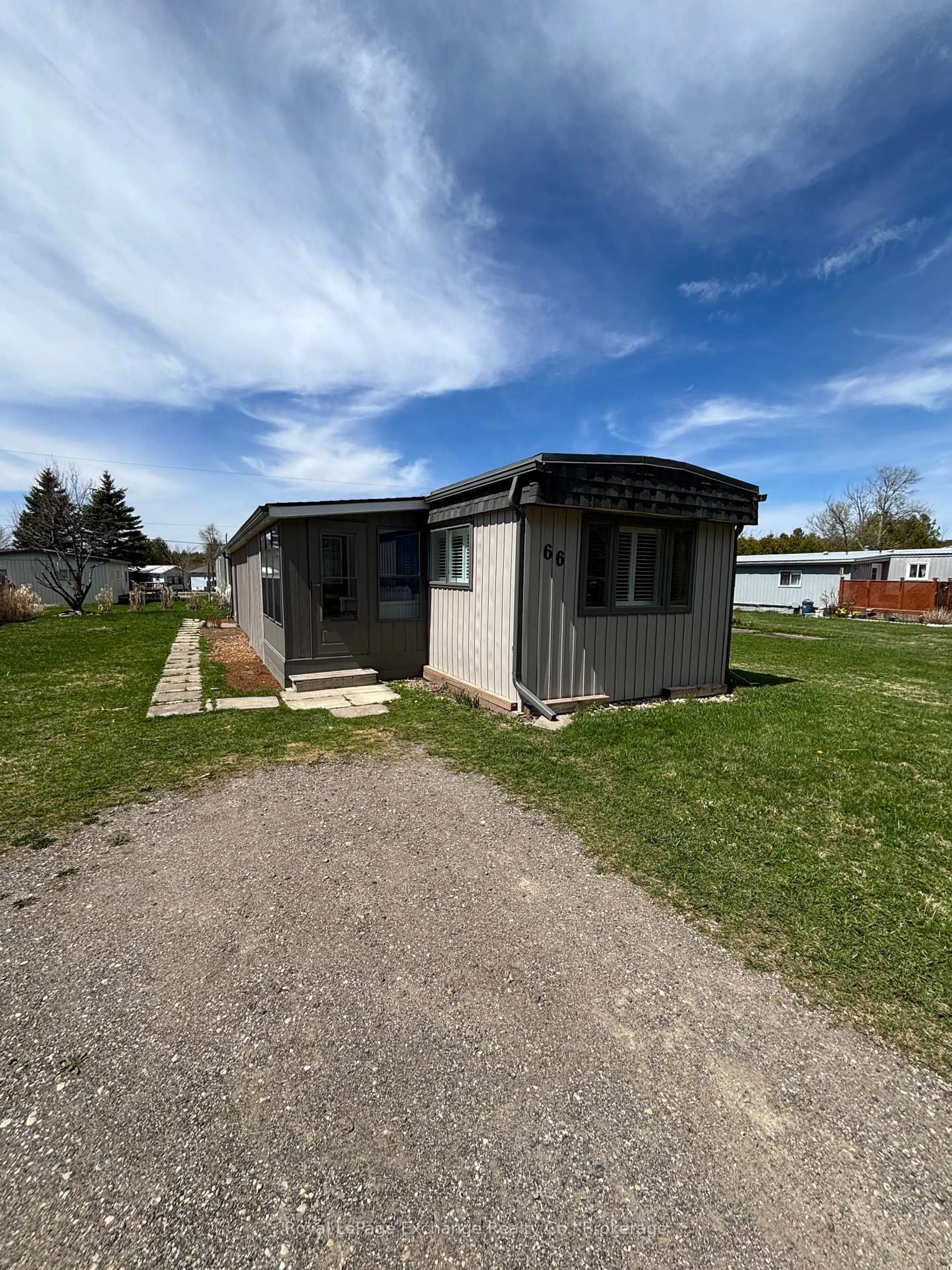 Shed for 66 Applewood Blvd, Kincardine Ontario N0G 2T0