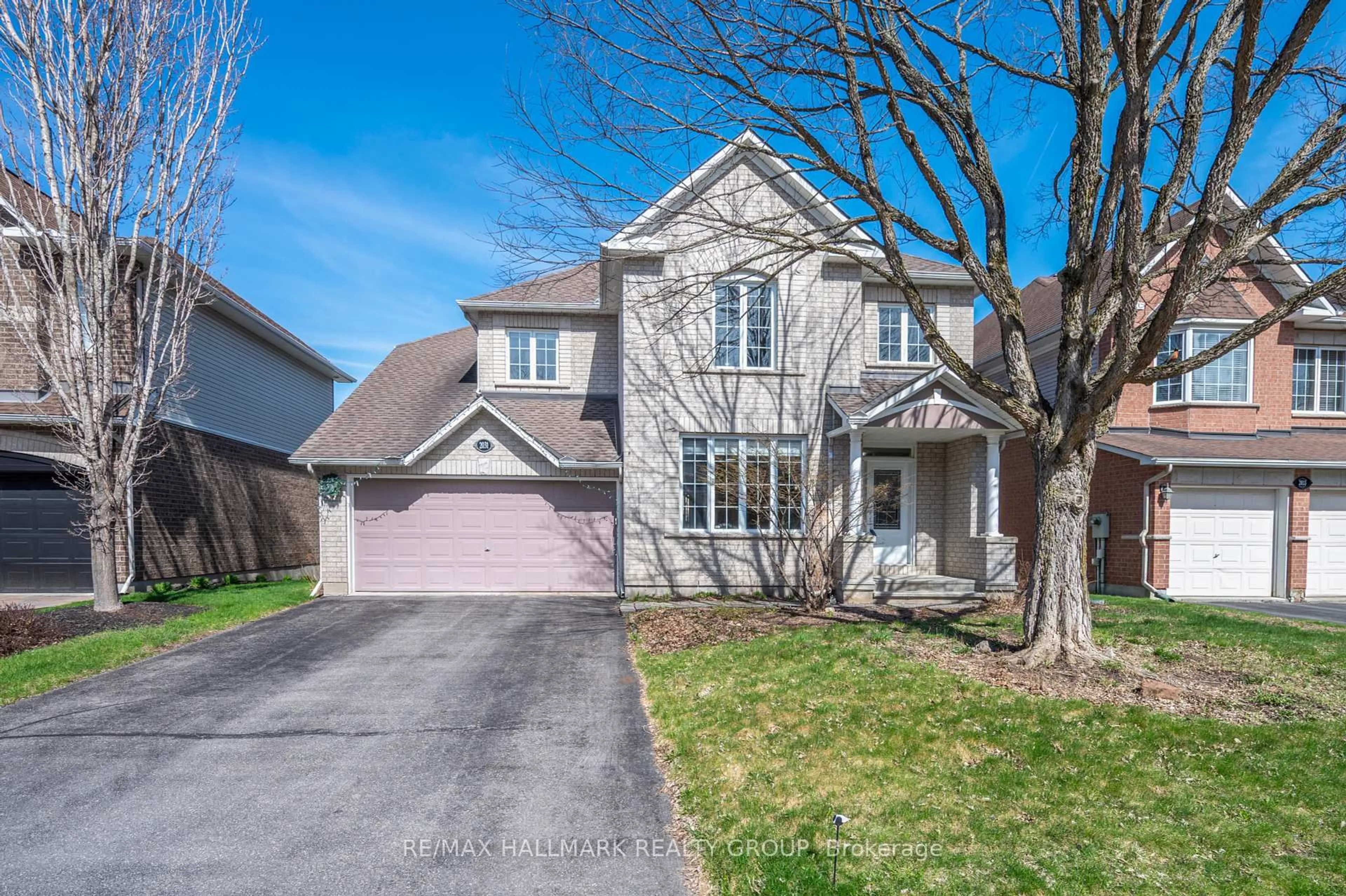 Unknown for 2031 Silver Pines Cres, Ottawa Ontario K1W 1J9