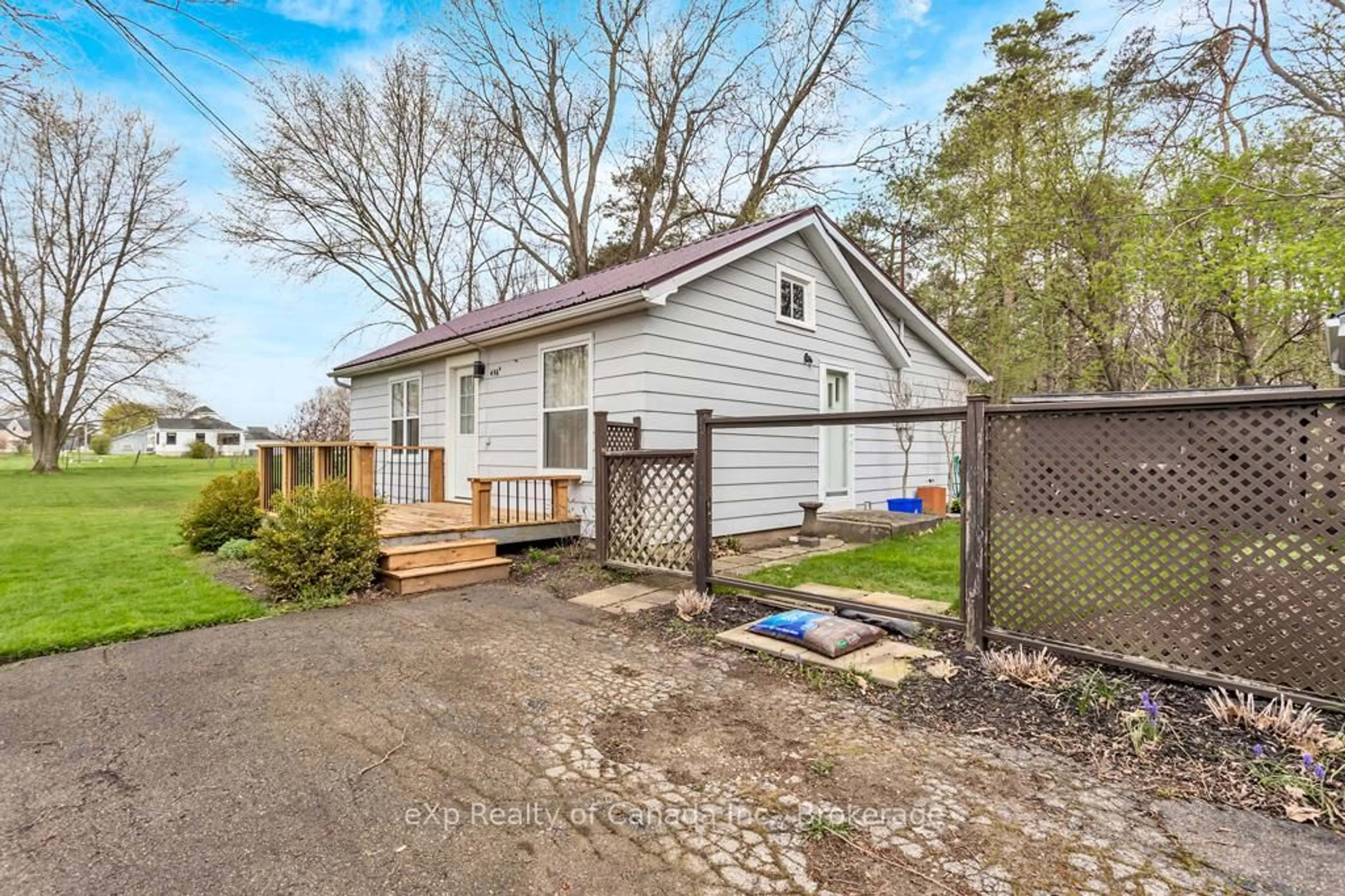 Unknown for 456 John St, Aylmer Ontario N5H 2E4