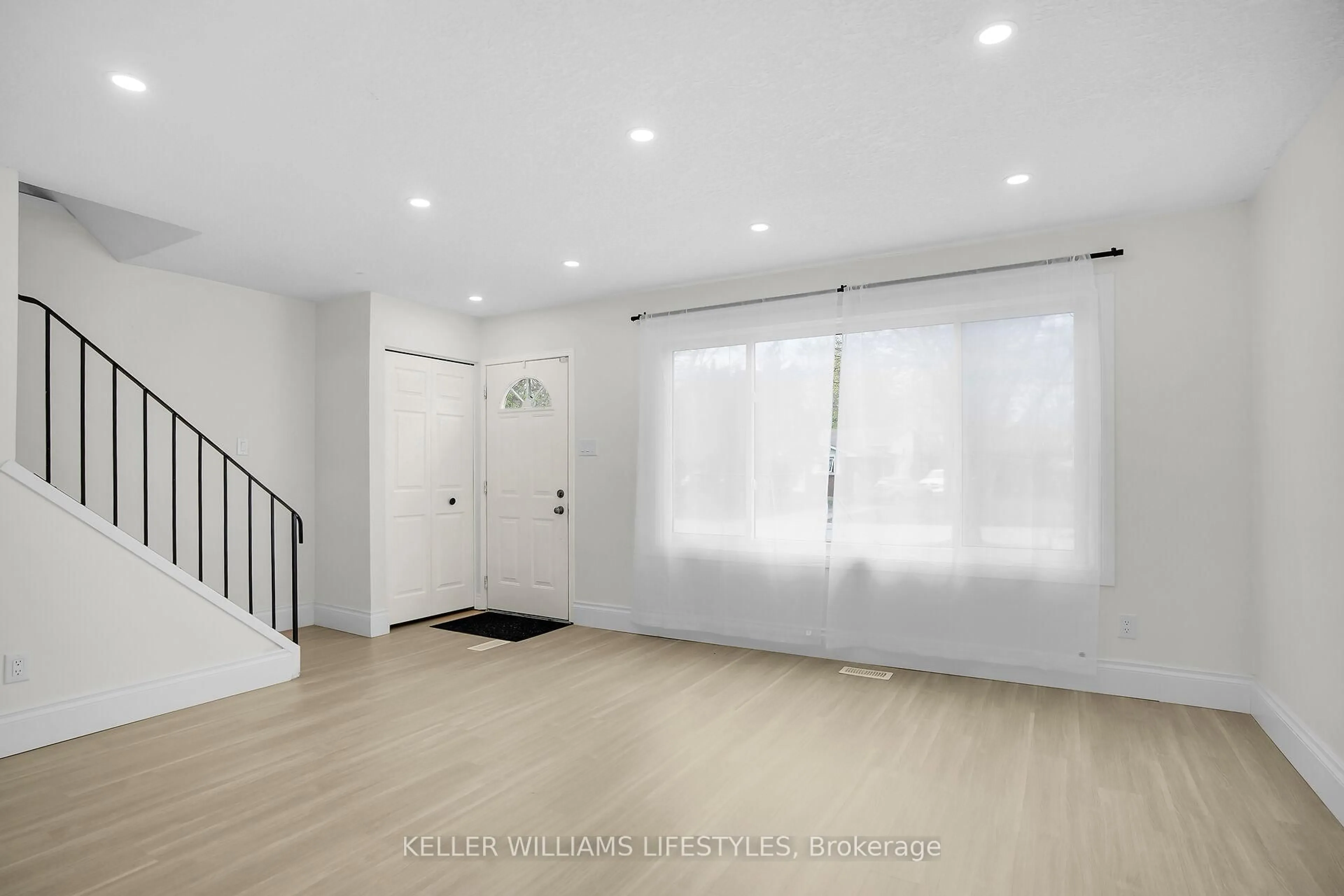 A pic of a room for 1350 Blanchard Rd, London North Ontario N6G 3J6