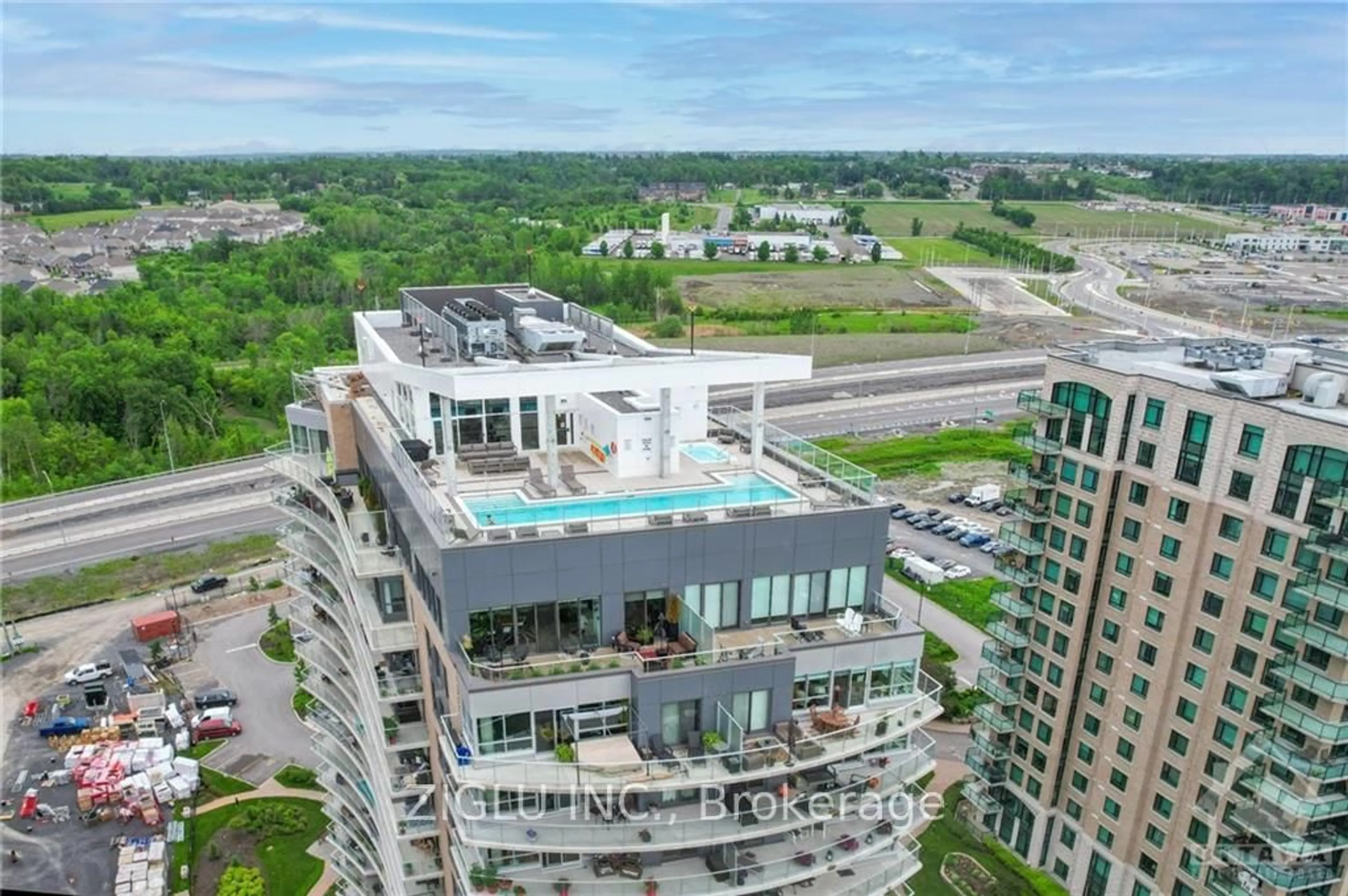 A pic from outside/outdoor area/front of a property/back of a property/a pic from drone, city buildings view from balcony for 200 Inlet Private #1209, Ottawa Ontario K4A 5H3