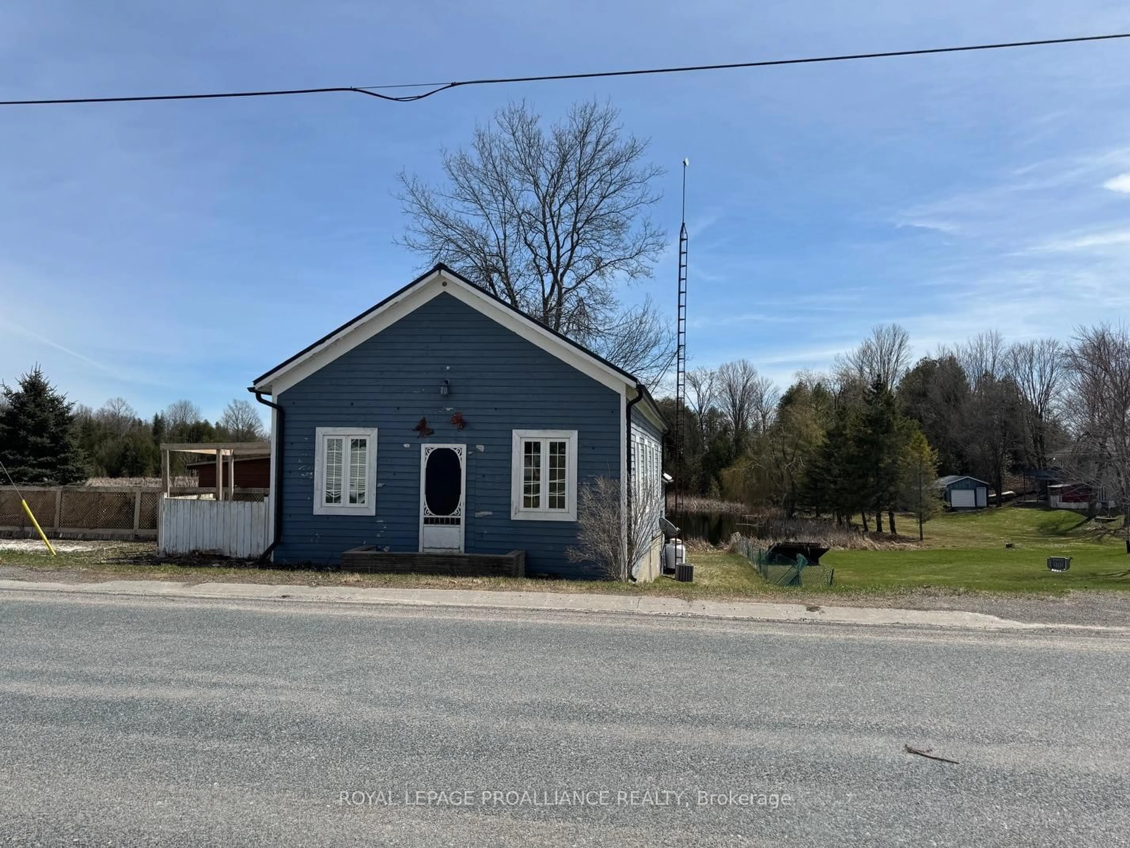 A pic from outside/outdoor area/front of a property/back of a property/a pic from drone, building for 3085 Queensborough Rd, Madoc Ontario K0K 2K0
