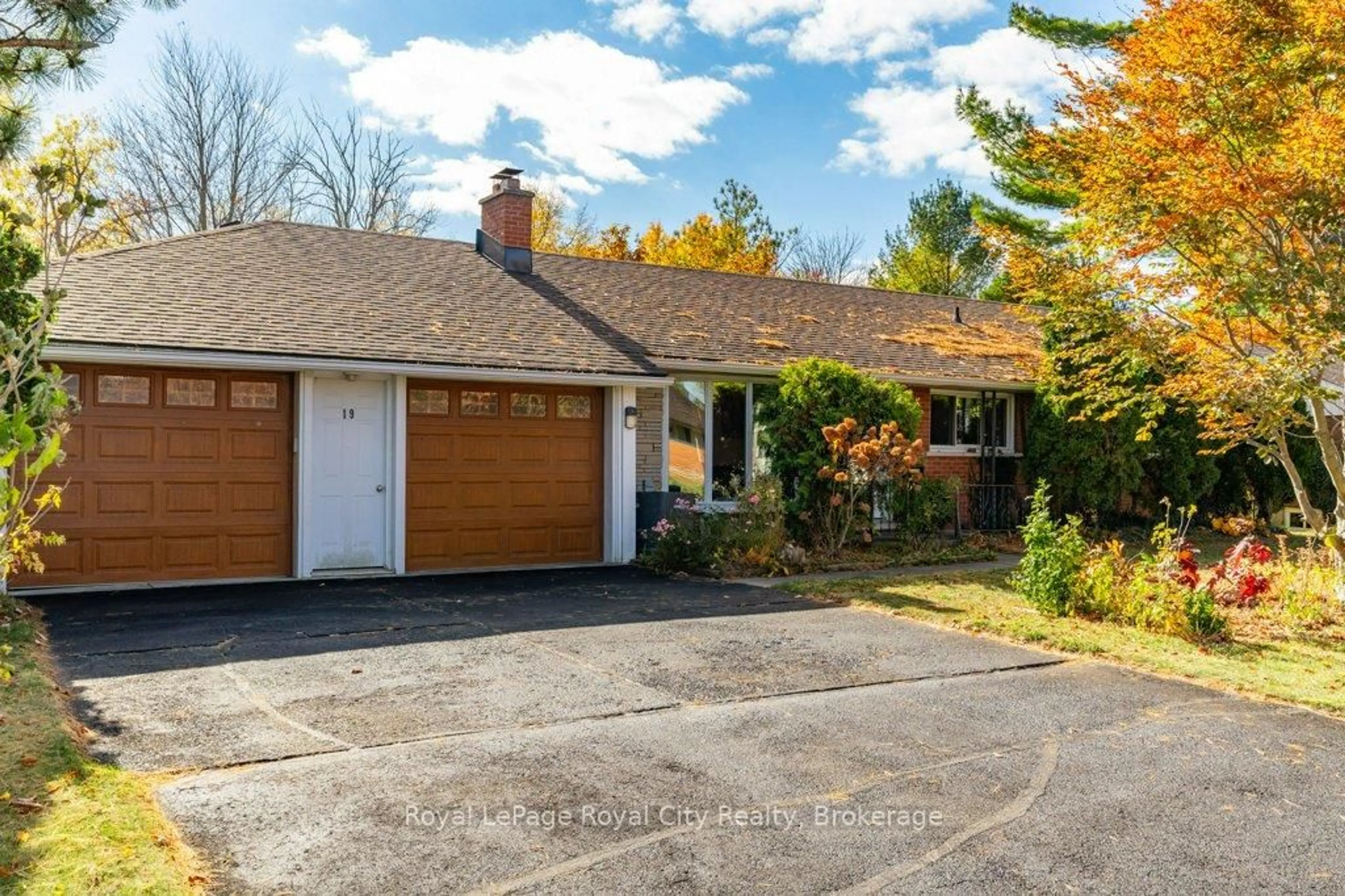 Unknown for 19 Promenade Rd, Guelph/Eramosa Ontario N1E 5Y6