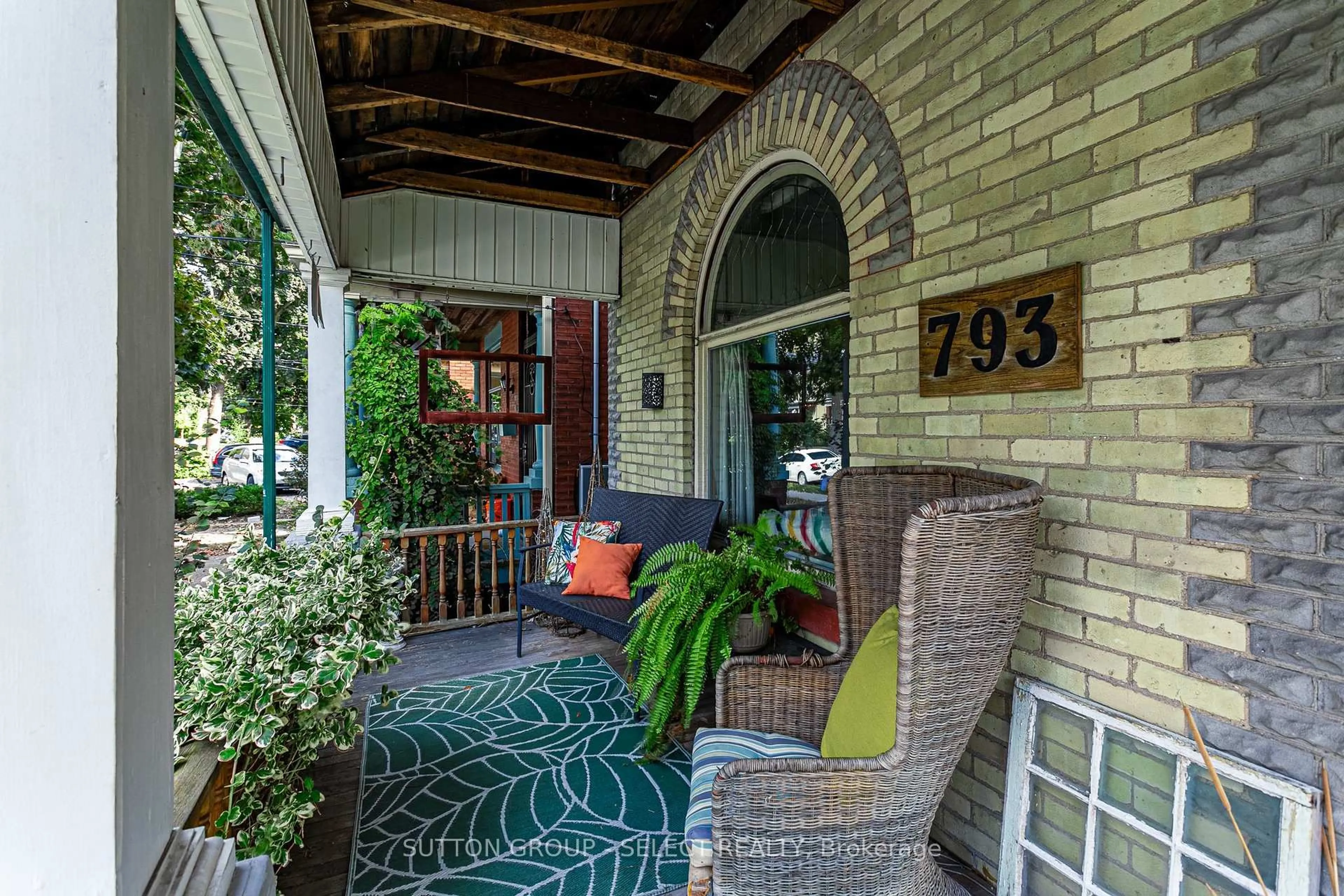 Patio, street for 793 LORNE Ave, London East Ontario N5W 3K9