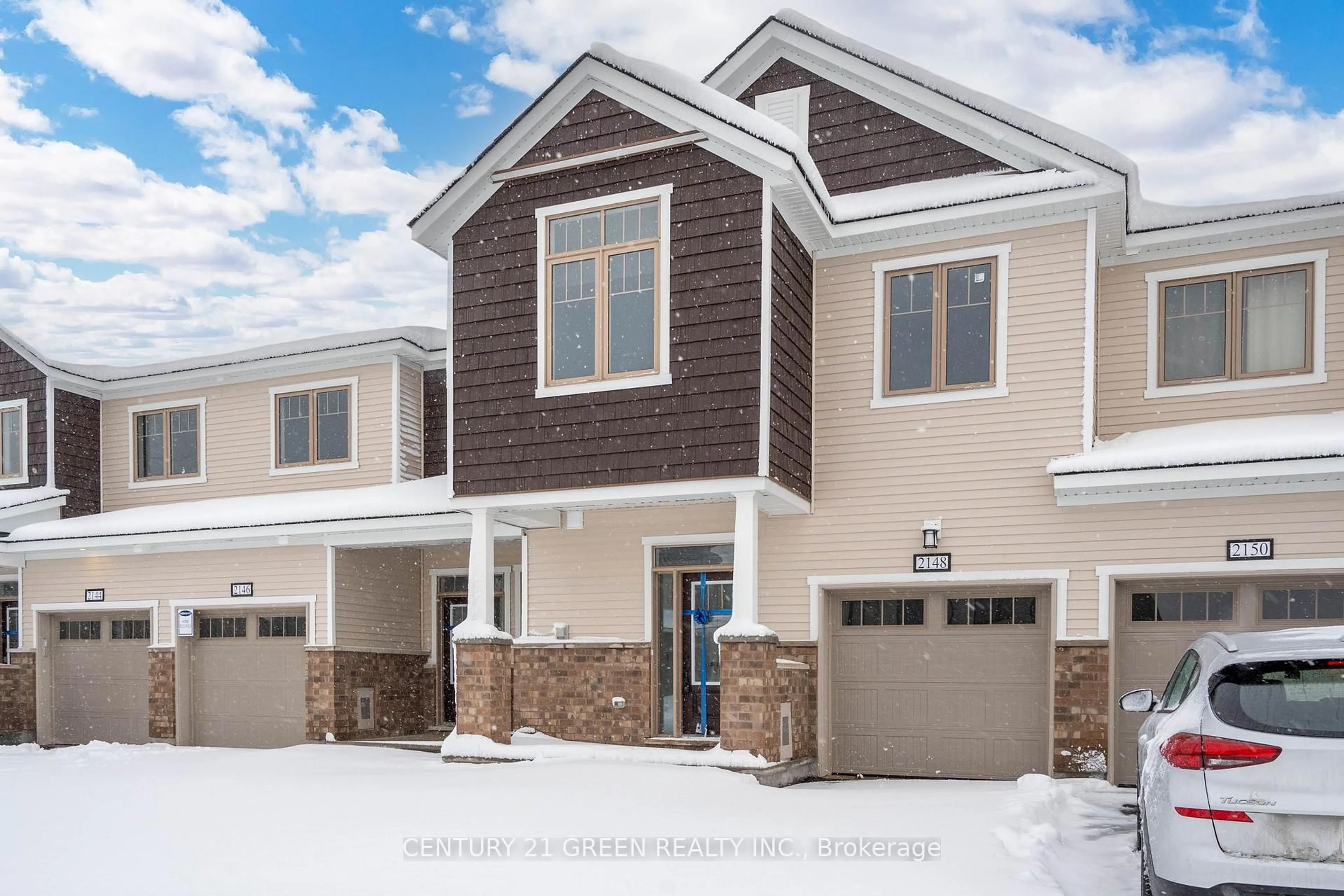 Home with vinyl exterior material, street for 2148 Winsome Terr, Ottawa Ontario K4A 0K6