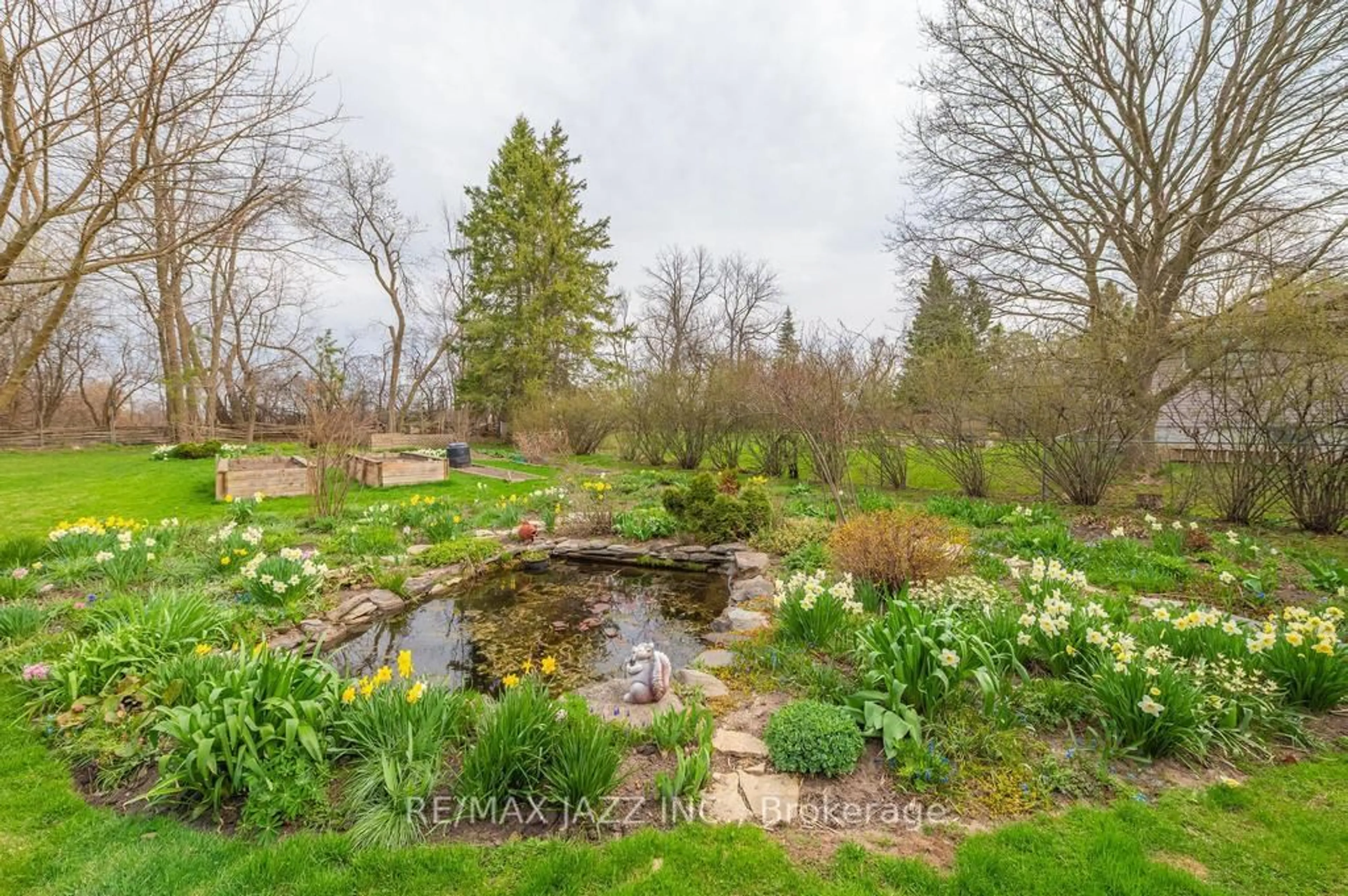 Patio, water/lake/river/ocean view for 62 Manvers Dr, Kawartha Lakes Ontario L0B 1K0