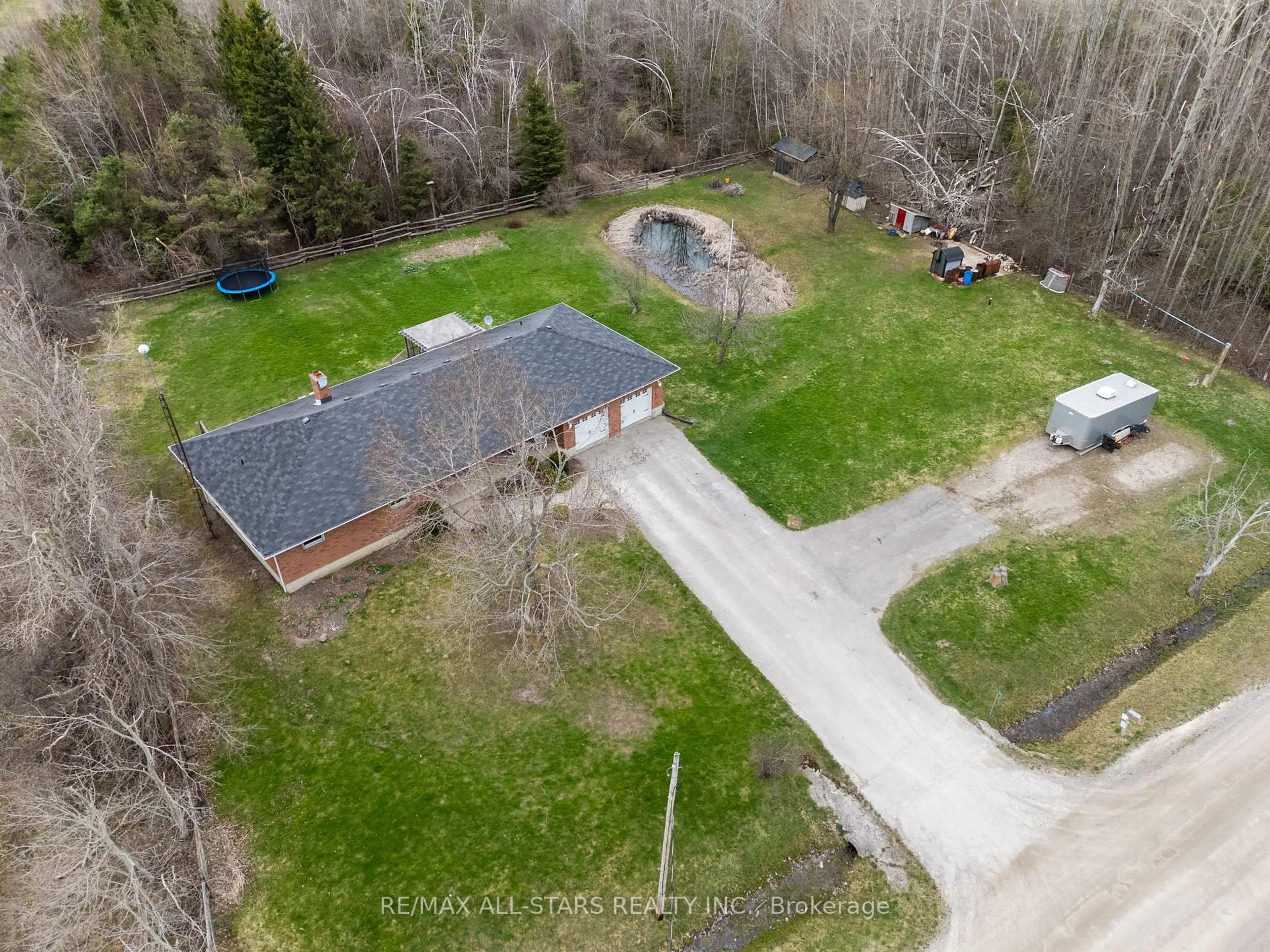 A pic from outside/outdoor area/front of a property/back of a property/a pic from drone, street for 863 LINDEN VALLEY Rd, Kawartha Lakes Ontario K0M 2T0