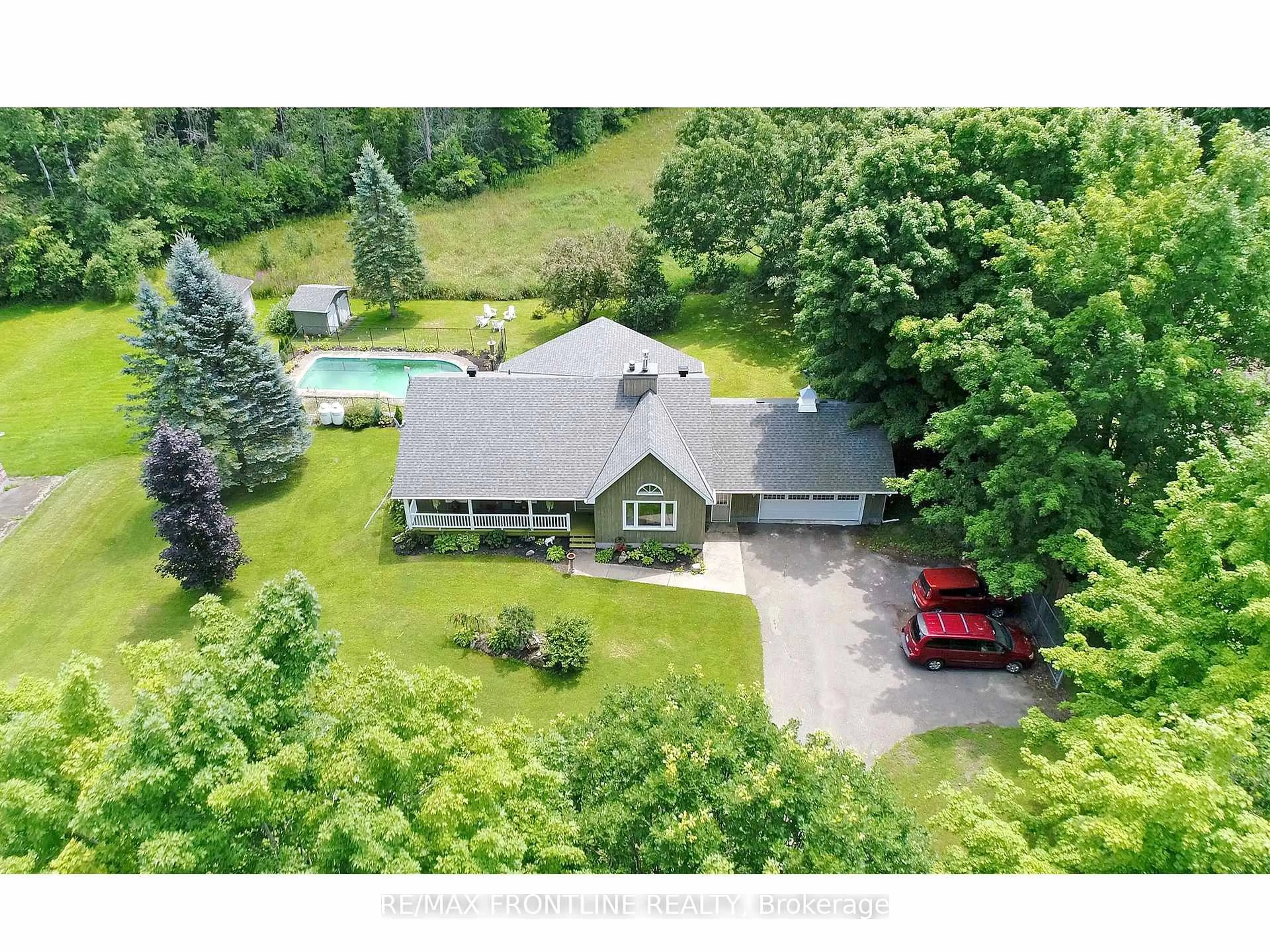 A pic from outside/outdoor area/front of a property/back of a property/a pic from drone, unknown for 539 Ferguson Tetlock Rd, Smiths Falls Ontario K7A 4S4