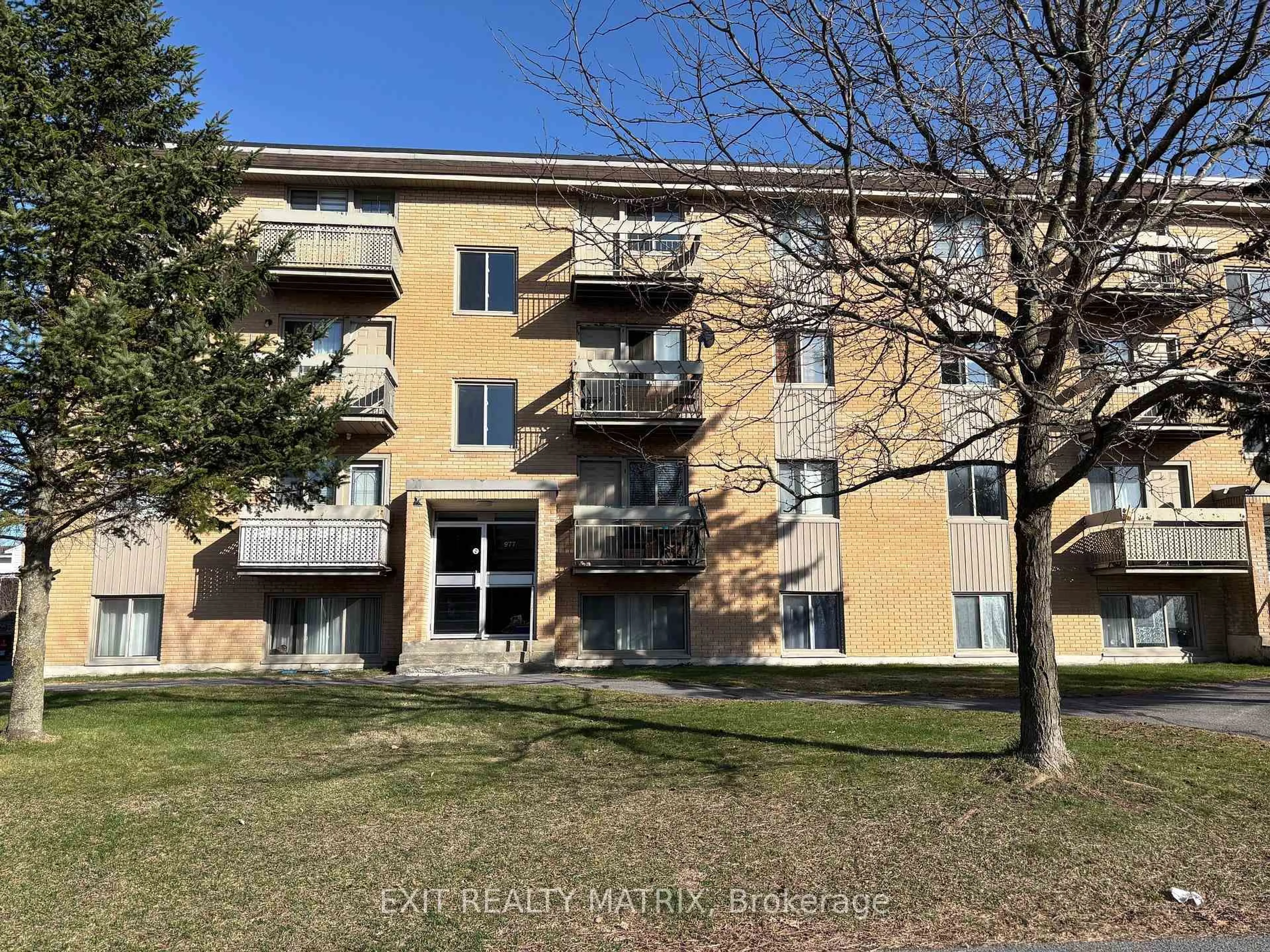 Unknown for 977 Cartier Blvd #5, Hawkesbury Ontario K6A 2Y4