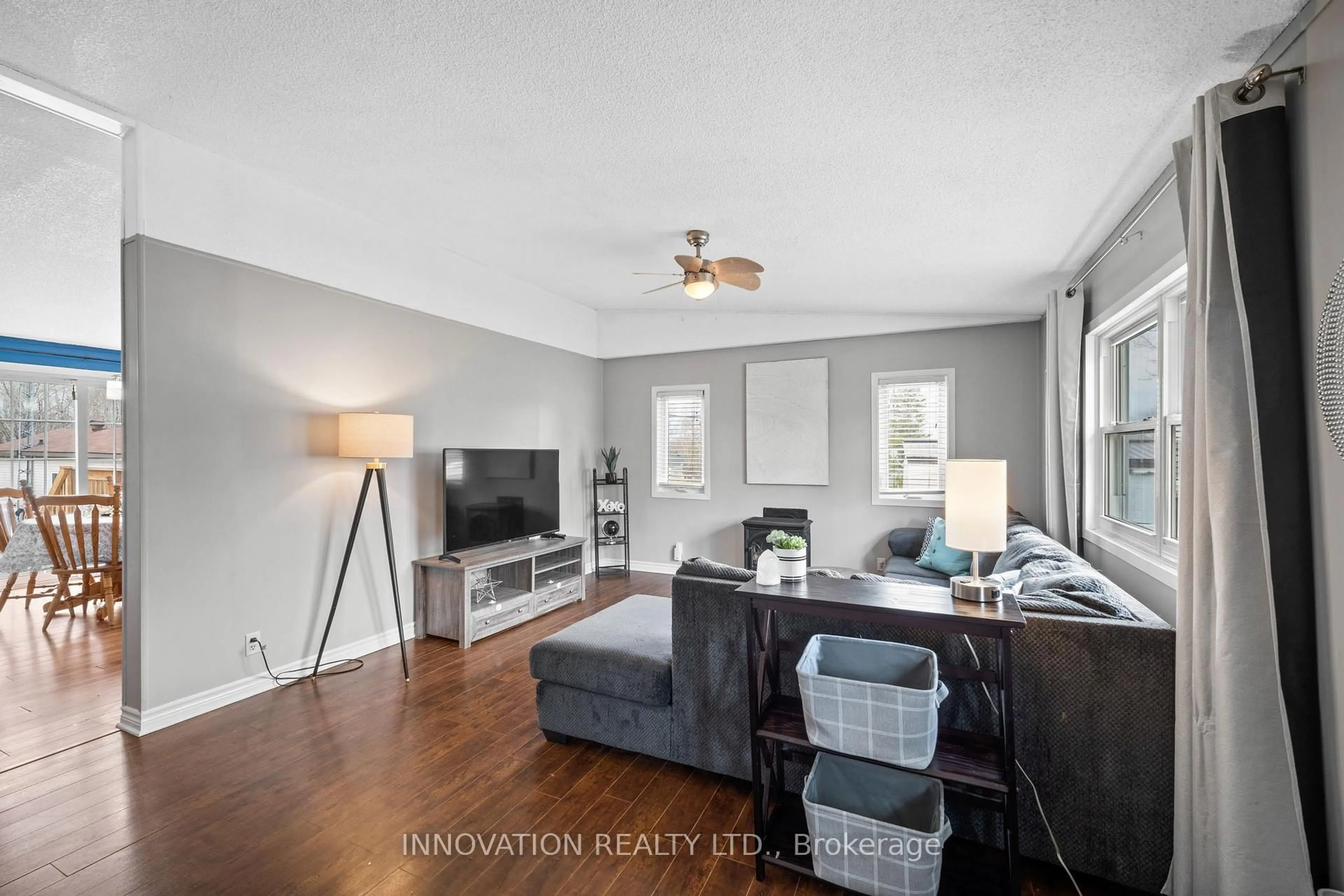 Living room with furniture, wood/laminate floor for 215 Hillview Rd, Perth Ontario K7H 3C8