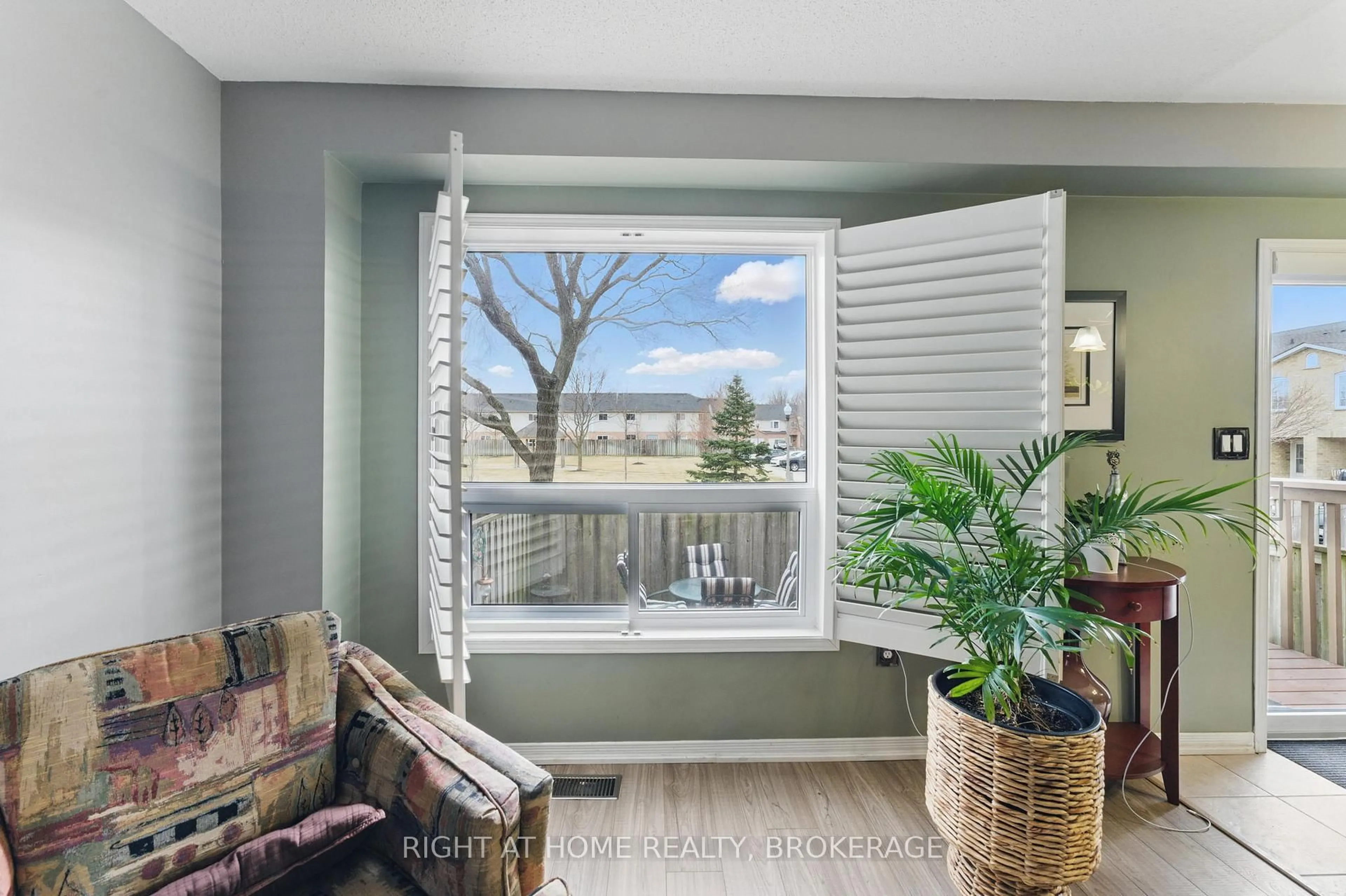 Unknown for 485 Green Rd #33, Hamilton Ontario L8E 6A7
