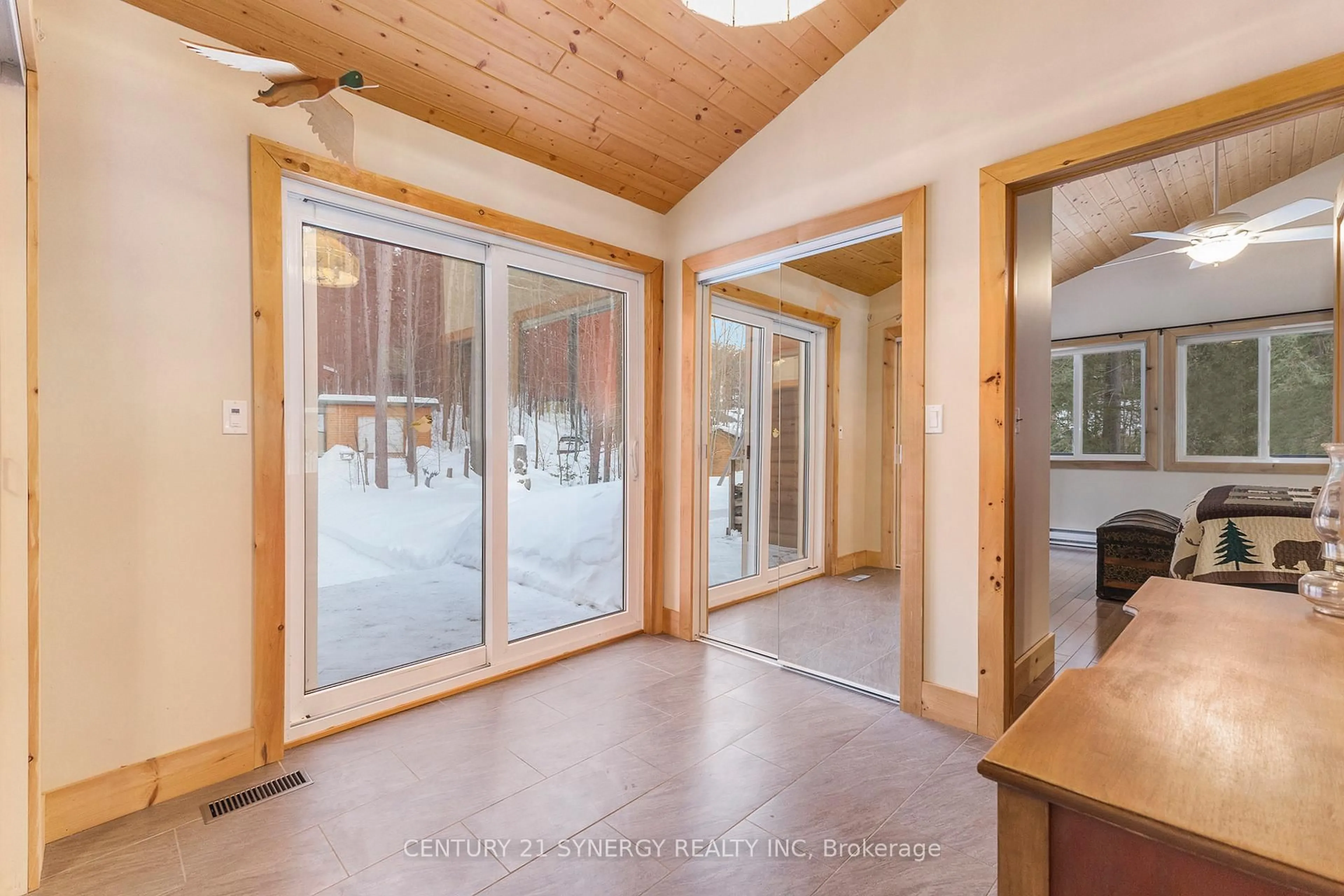 Indoor entryway for 631 Golden Lyn Way, Golden Lake Ontario K0J 1X0