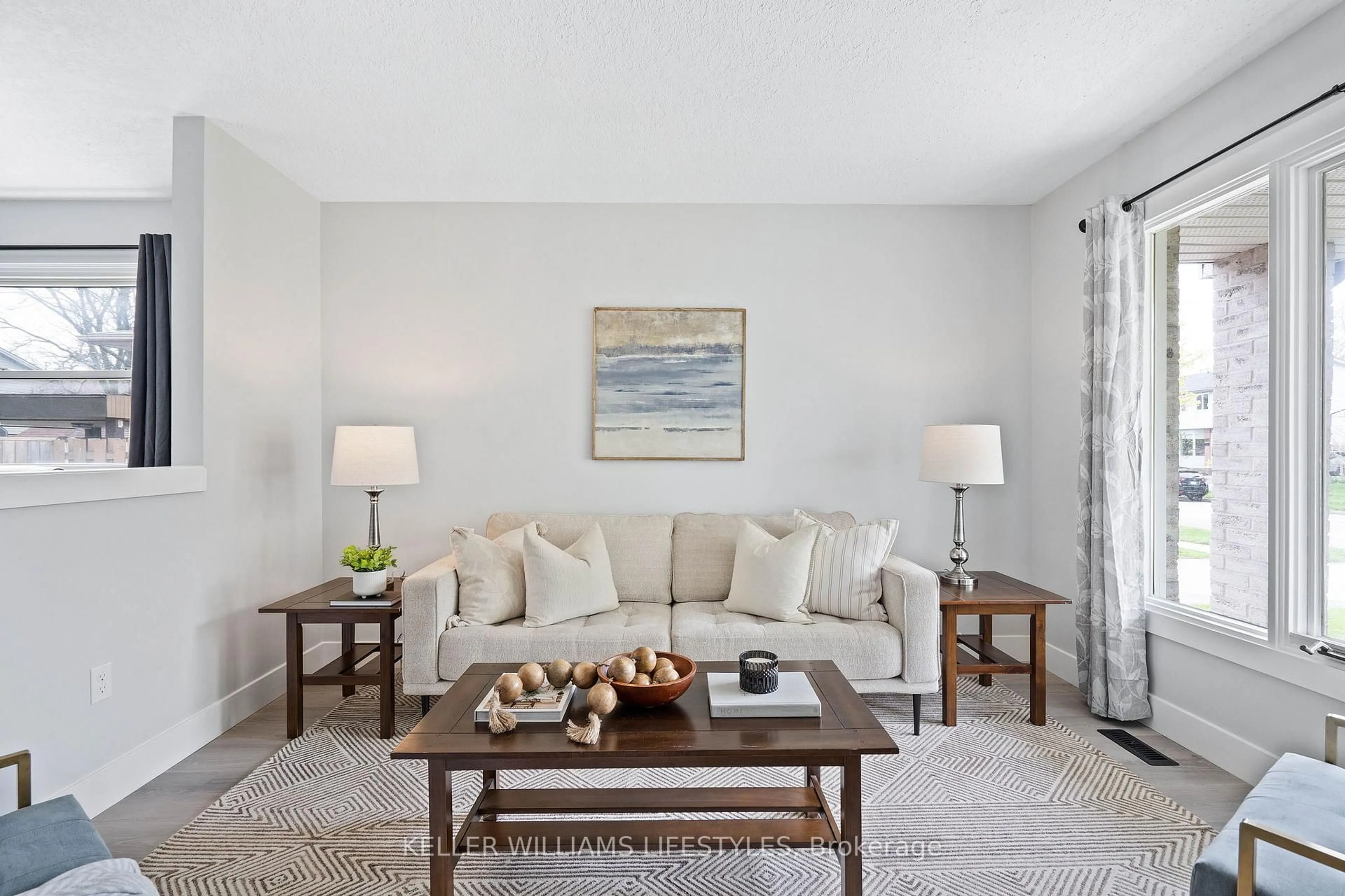 Living room with furniture, unknown for 114 Bonaventure Dr, London East Ontario N5V 4A7