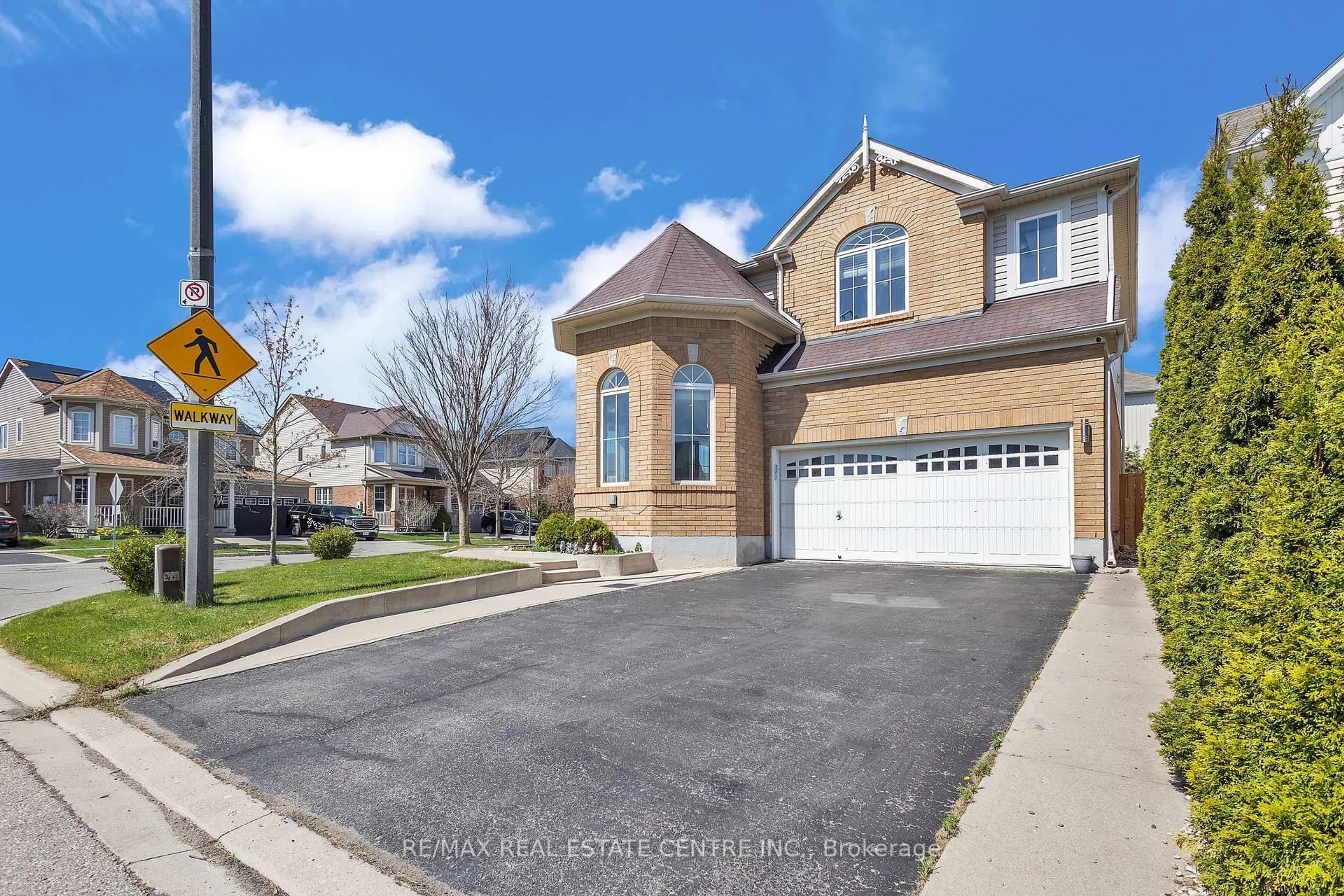 Unknown for 52 Silverthorne Dr, Cambridge Ontario N3C 0B4