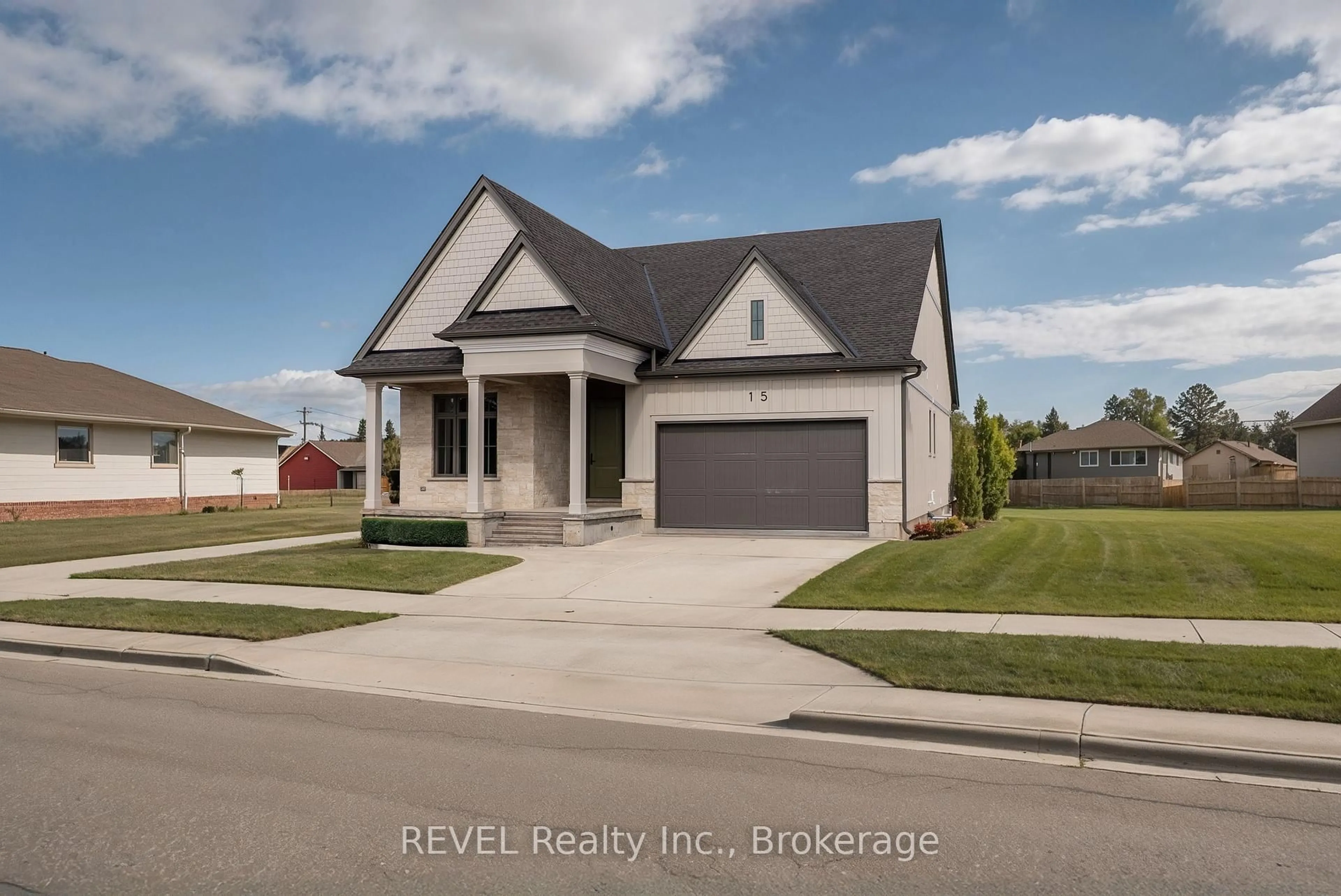 Home with brick exterior material, street for 15 Oakley Dr, Niagara-on-the-Lake Ontario L0S 1J0
