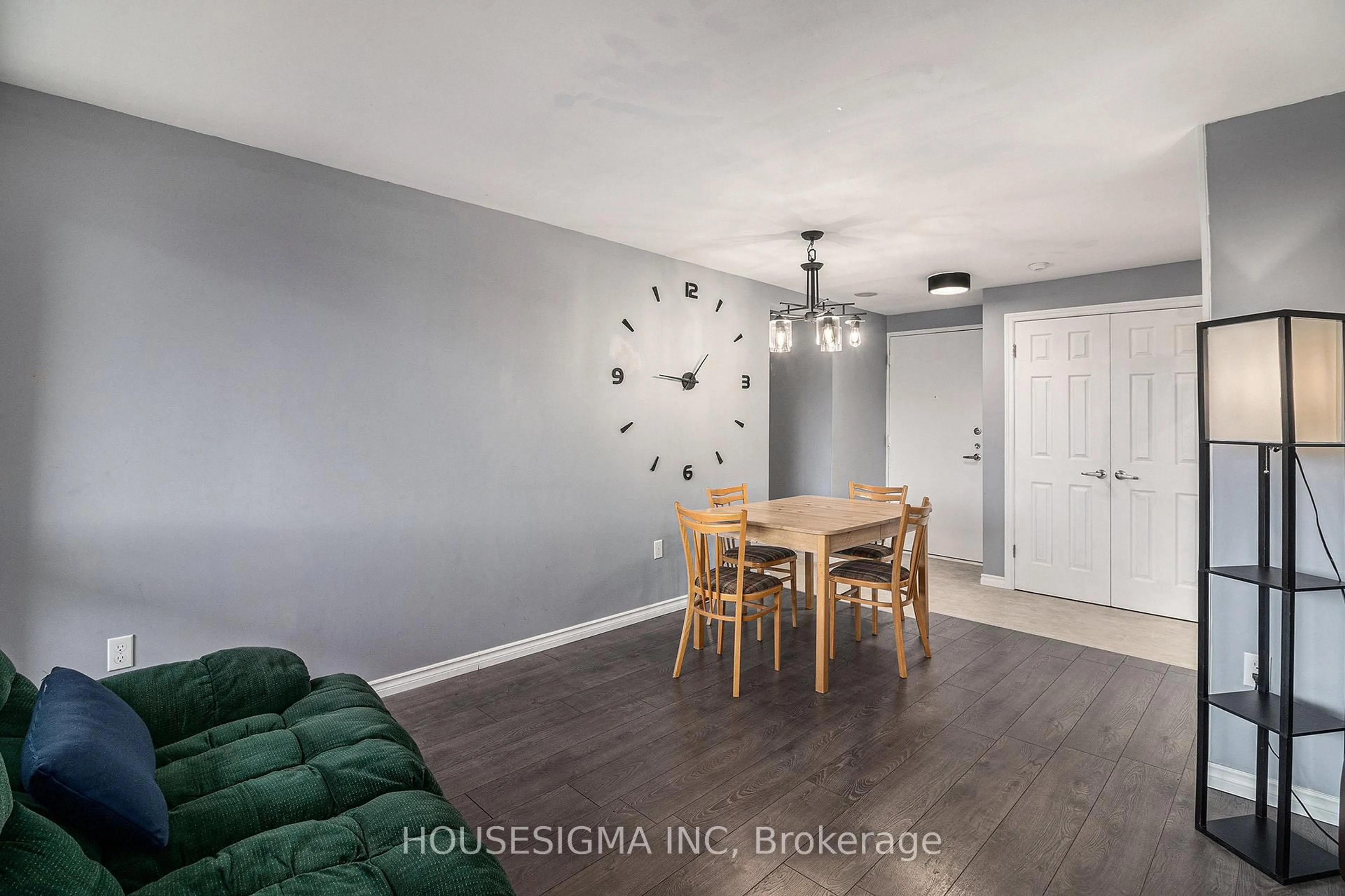 Dining room, unknown for 915 Elmsmere Rd #113, Ottawa Ontario K1J 8H8