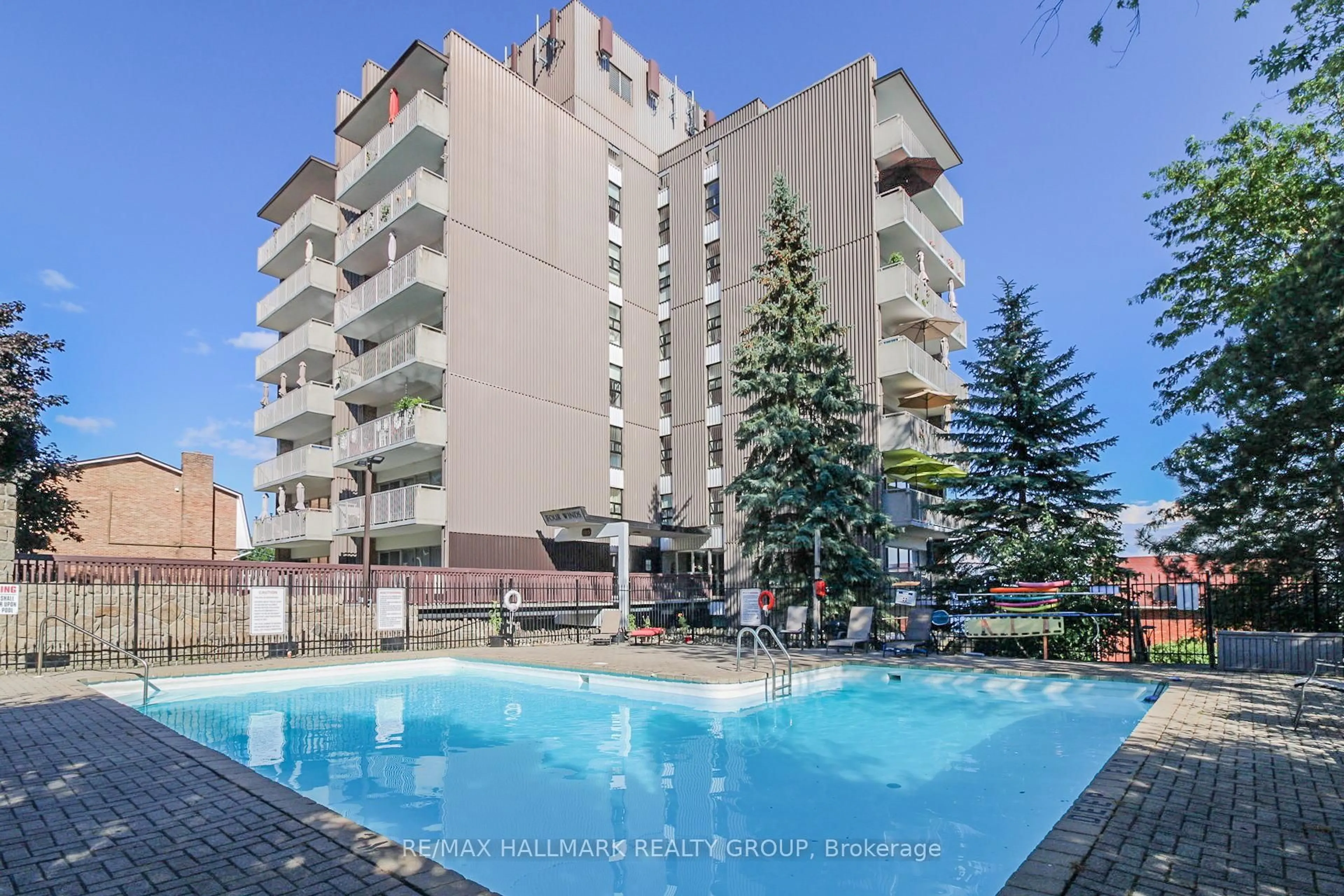 Pool for 109 King St #308, Brockville Ontario K6V 1B8