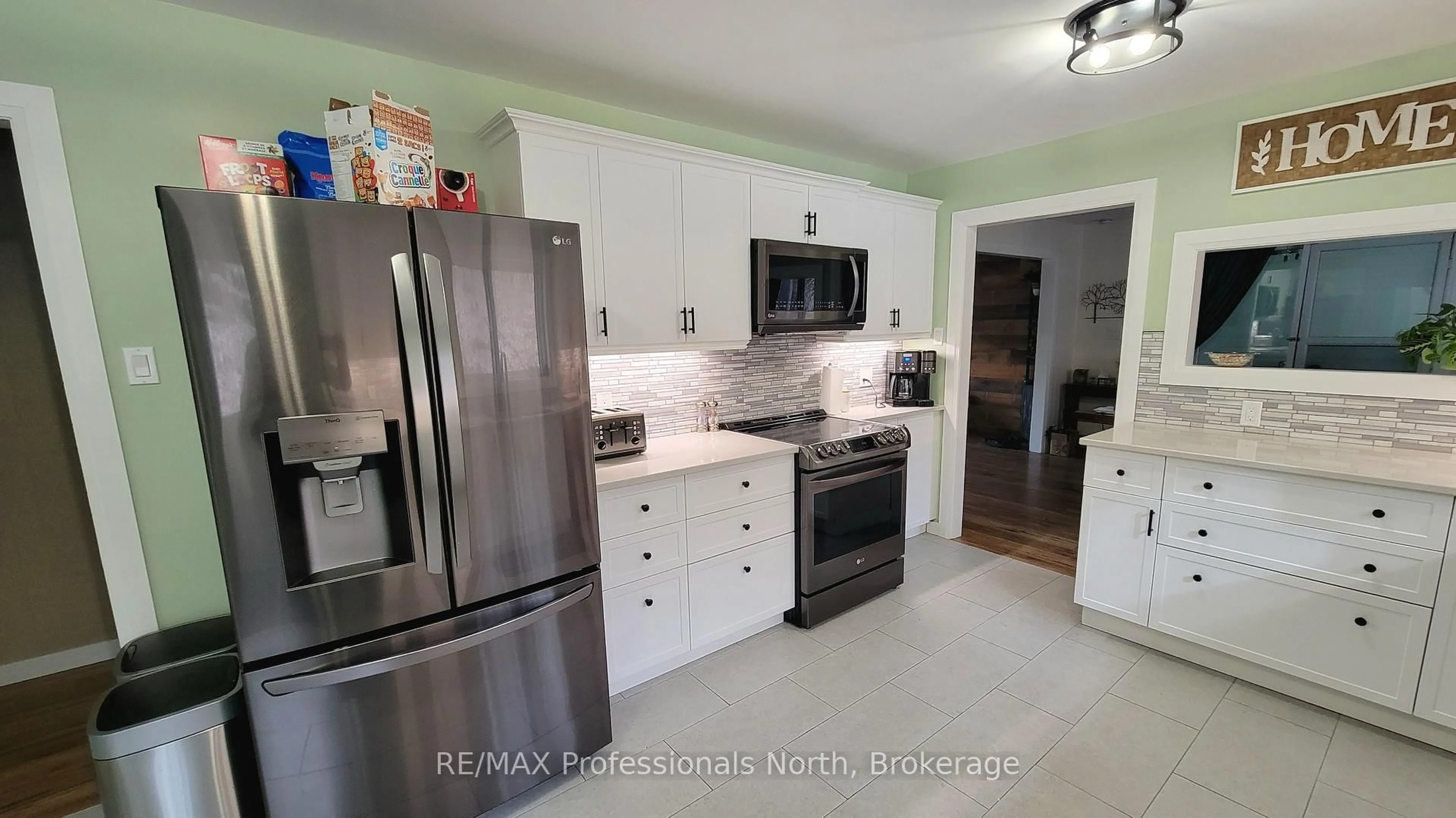 Unknown for 3001 Ravenscliffe Rd, Huntsville Ontario P1H 2J2