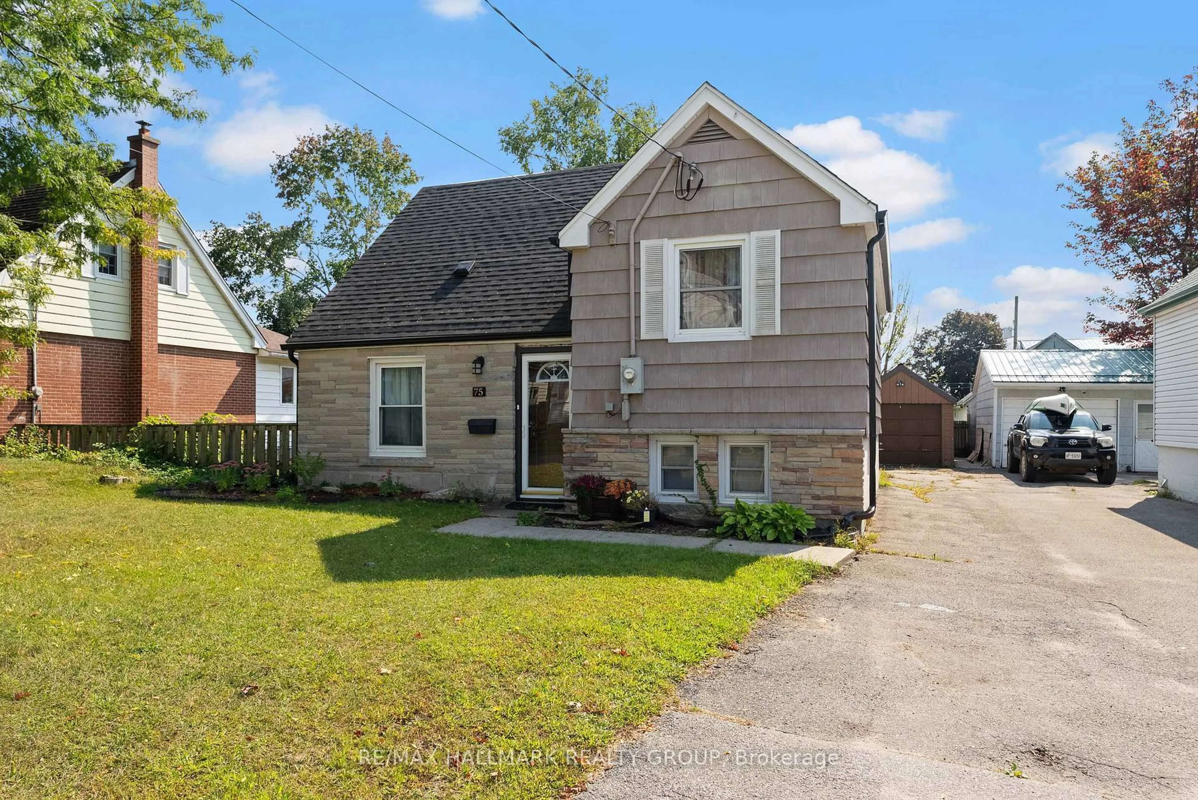 Home with brick exterior material, street for 75 Havelock St, Brockville Ontario K6V 4M2