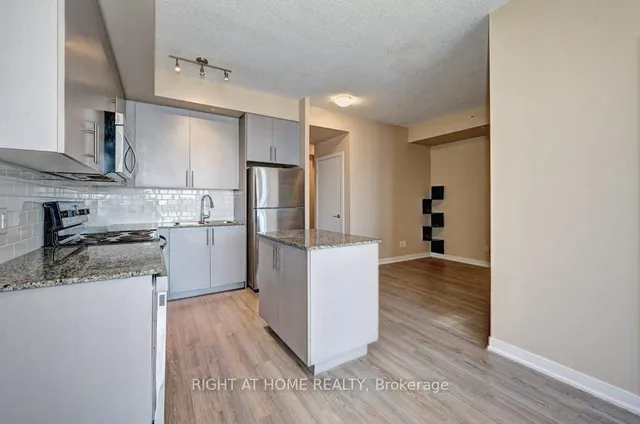 Additional image 31 of 85 Duke St Unit 1212