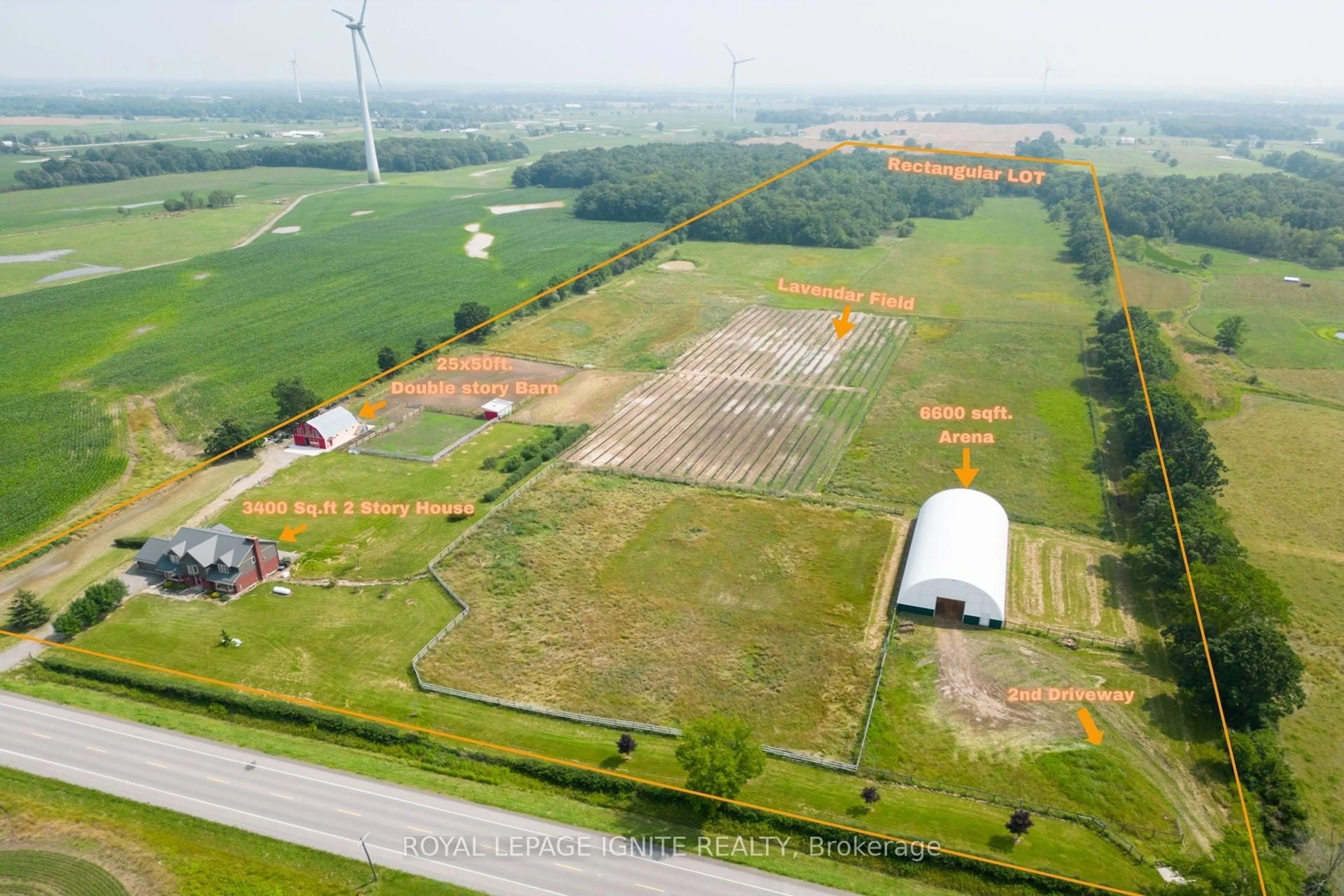 A pic from outside/outdoor area/front of a property/back of a property/a pic from drone, building for 6714 Regional Rd #65, West Lincoln Ontario L0R 1Y0